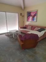 Alquiler Vacacional - Beautiful contemporary house with pool near the sea