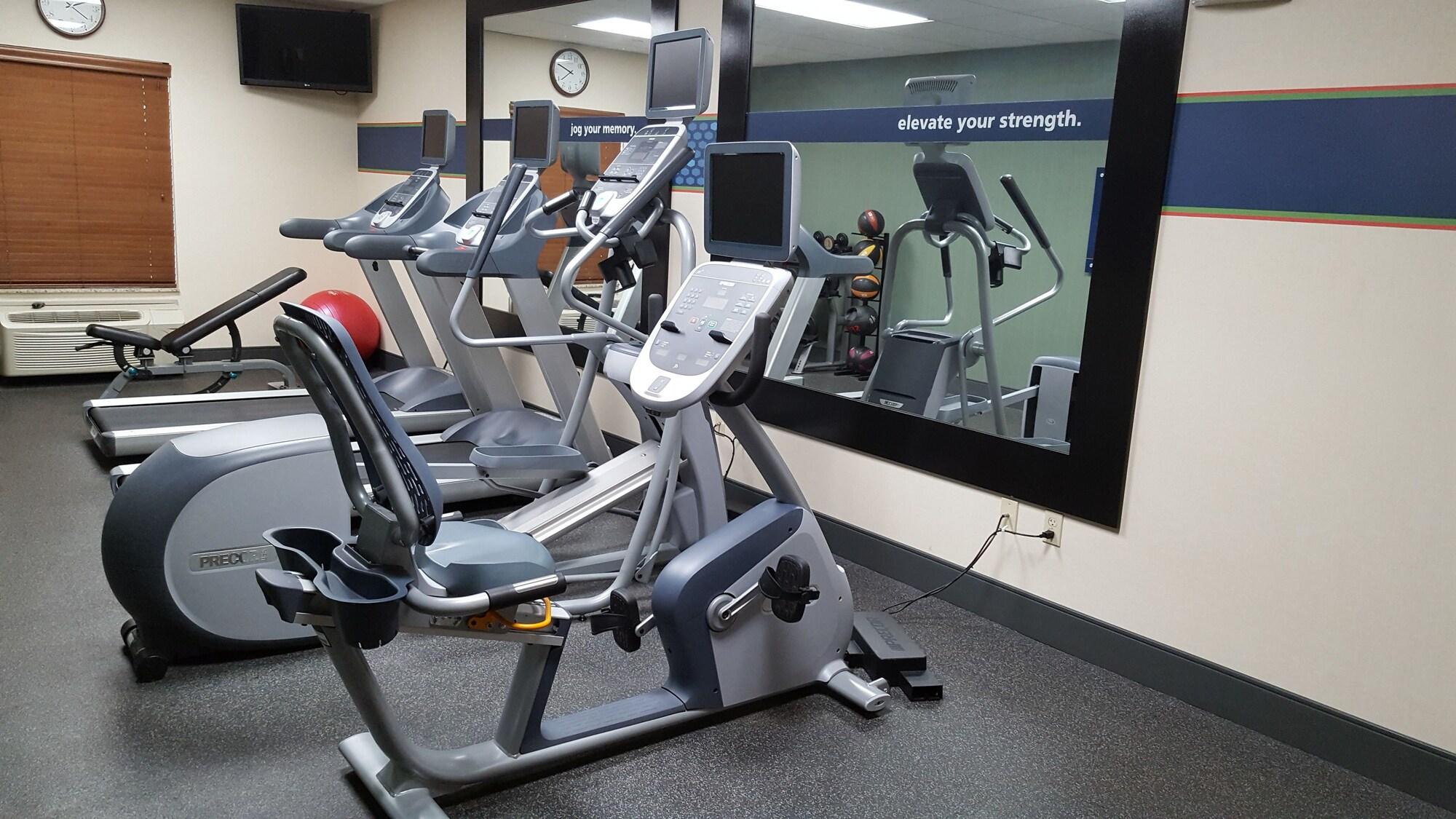 Gimnasio Hampton Inn & Suites Sacramento-Elk Grove Laguna I-5