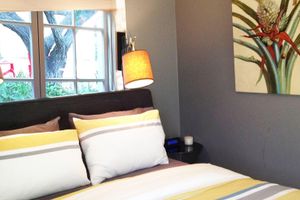 Alquiler Vacacional - Travel in style in the heart of Silver Lake.