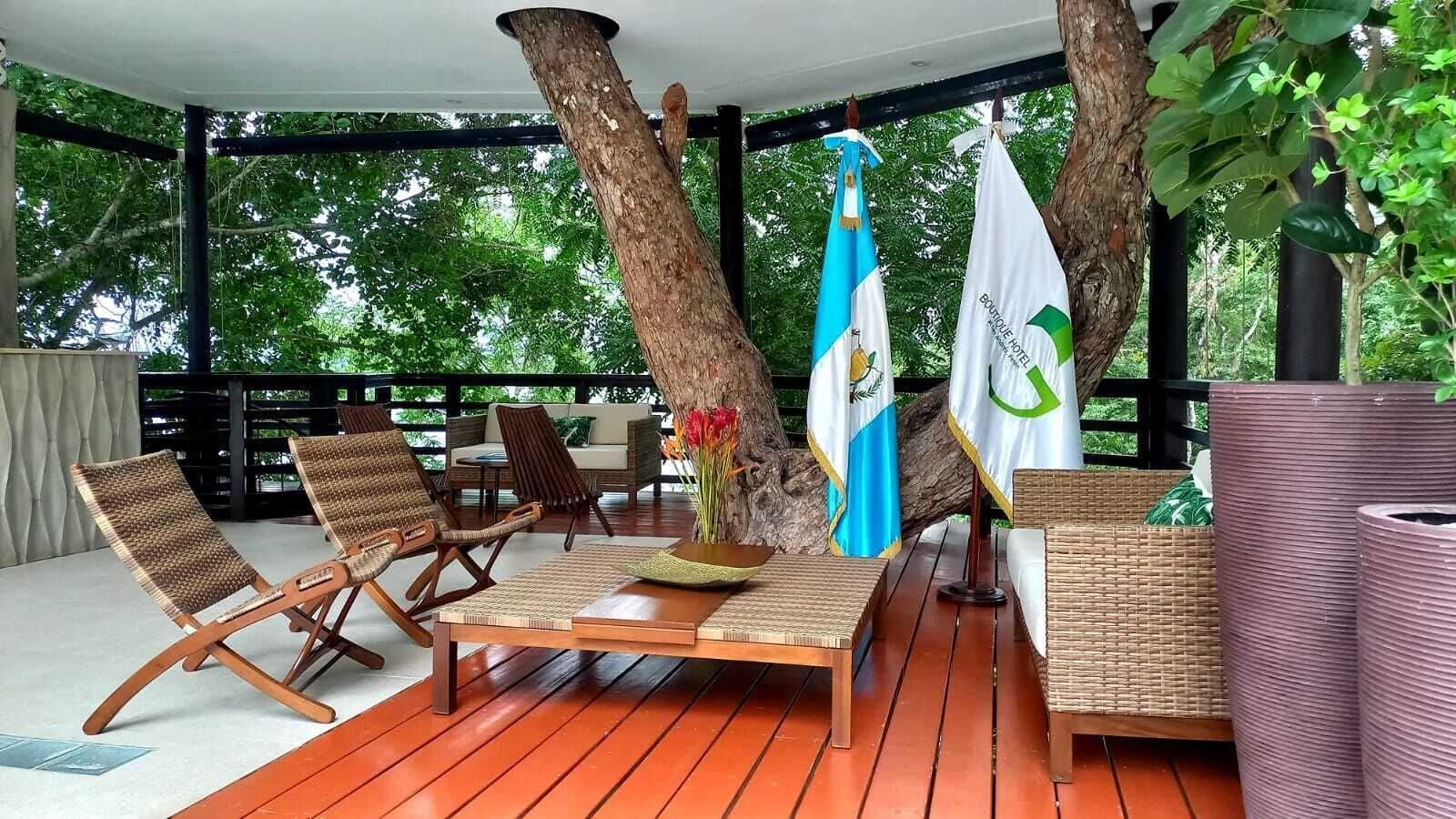 Vista Lobby G Boutique Hotel At San Andrés Petén