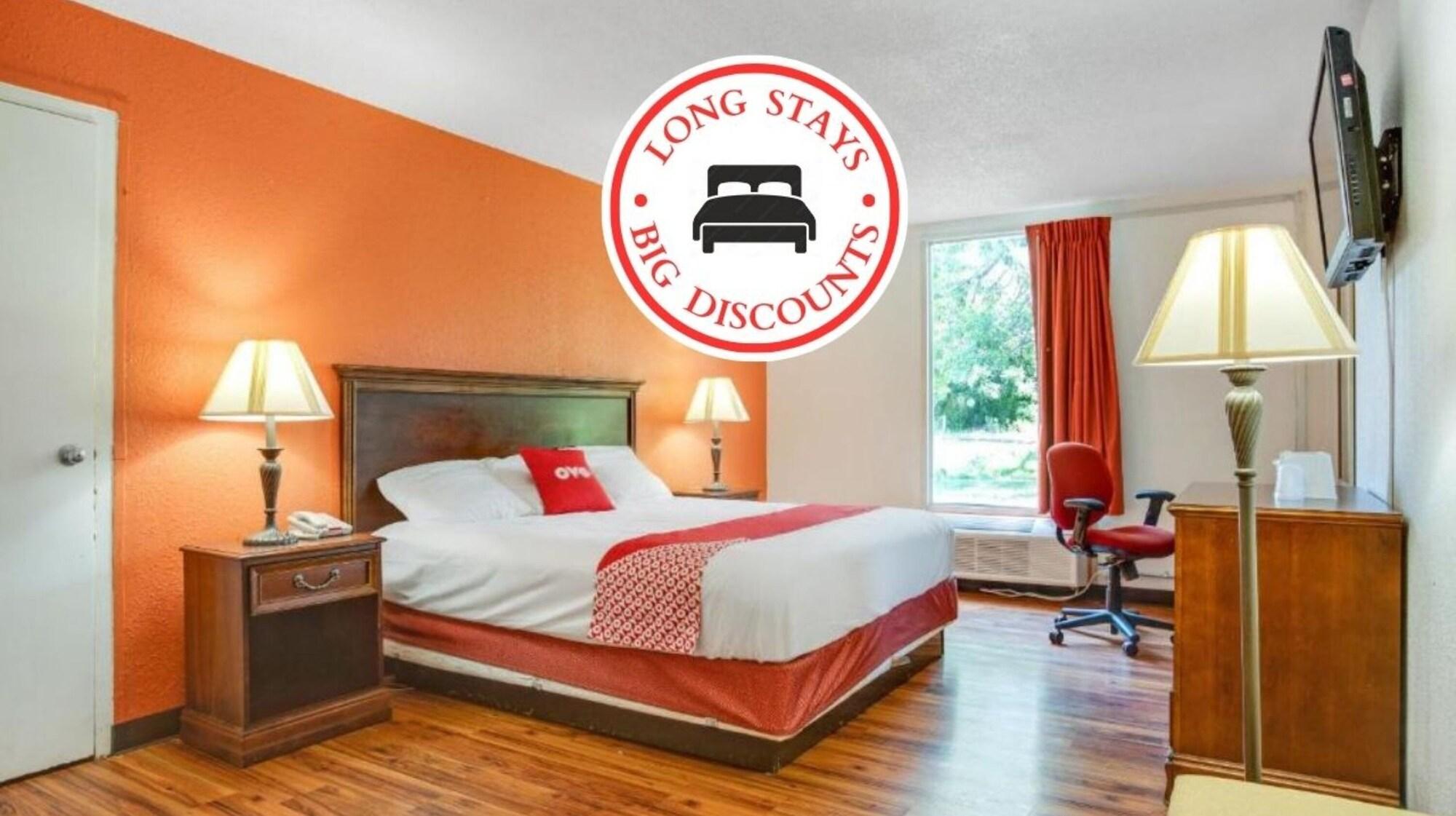 Varios OYO Hotel Mona Lake Muskegon