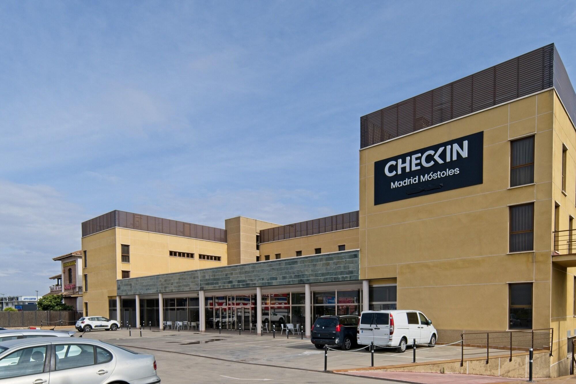 Vista Exterior Checkin Madrid Móstoles