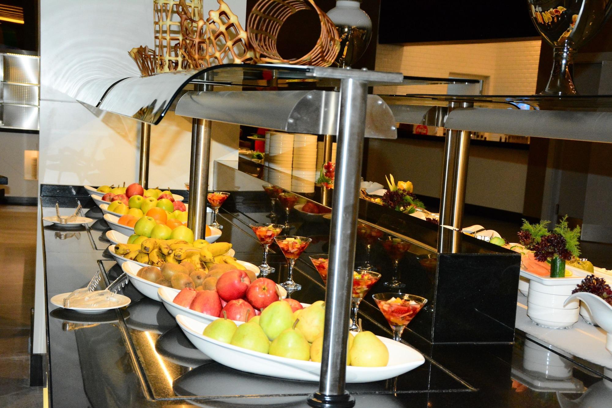 Restaurant Wind of Lara Hotel and SPA