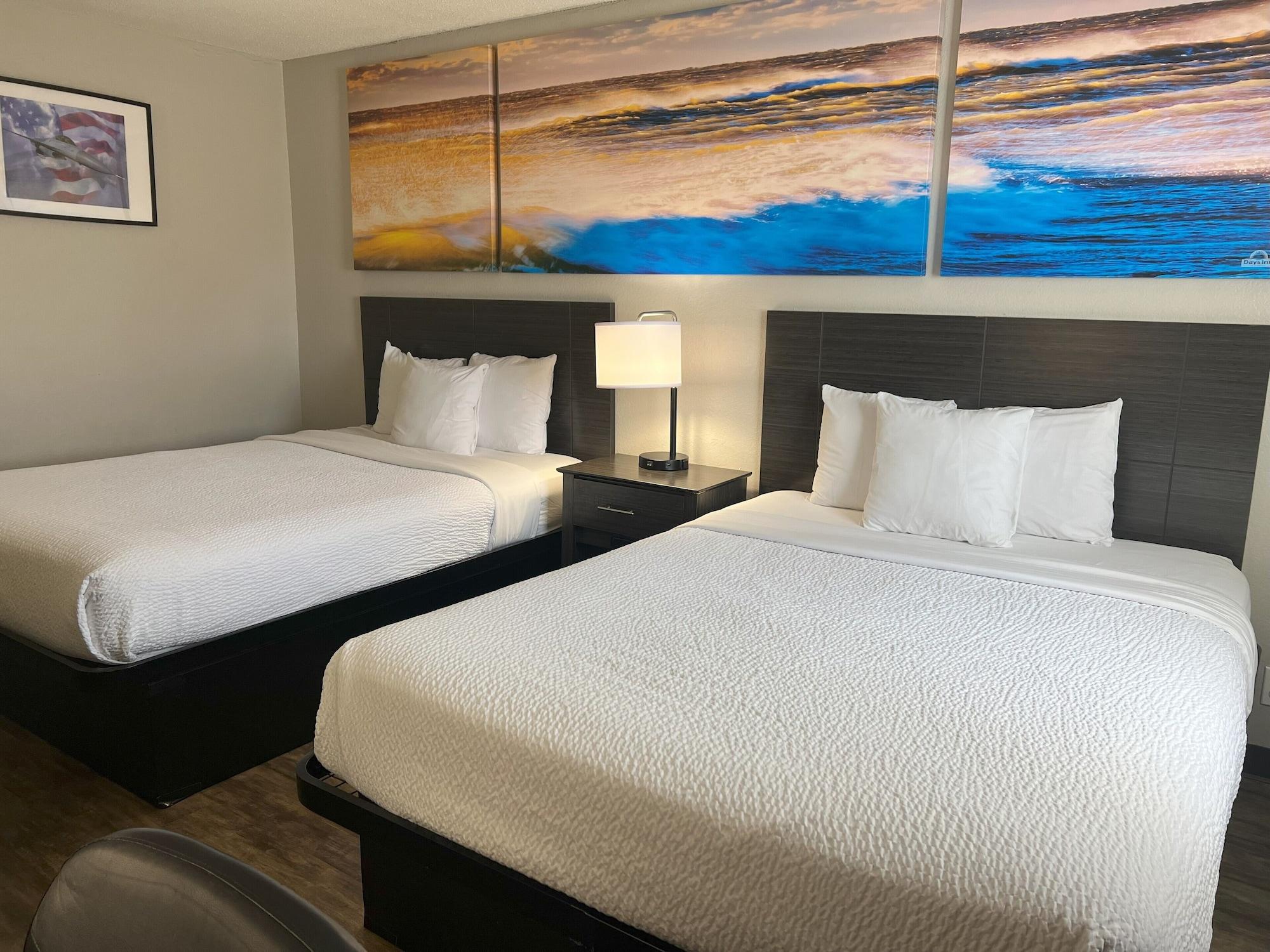 Varios Days Inn by Wyndham Orange Park/Jacksonville