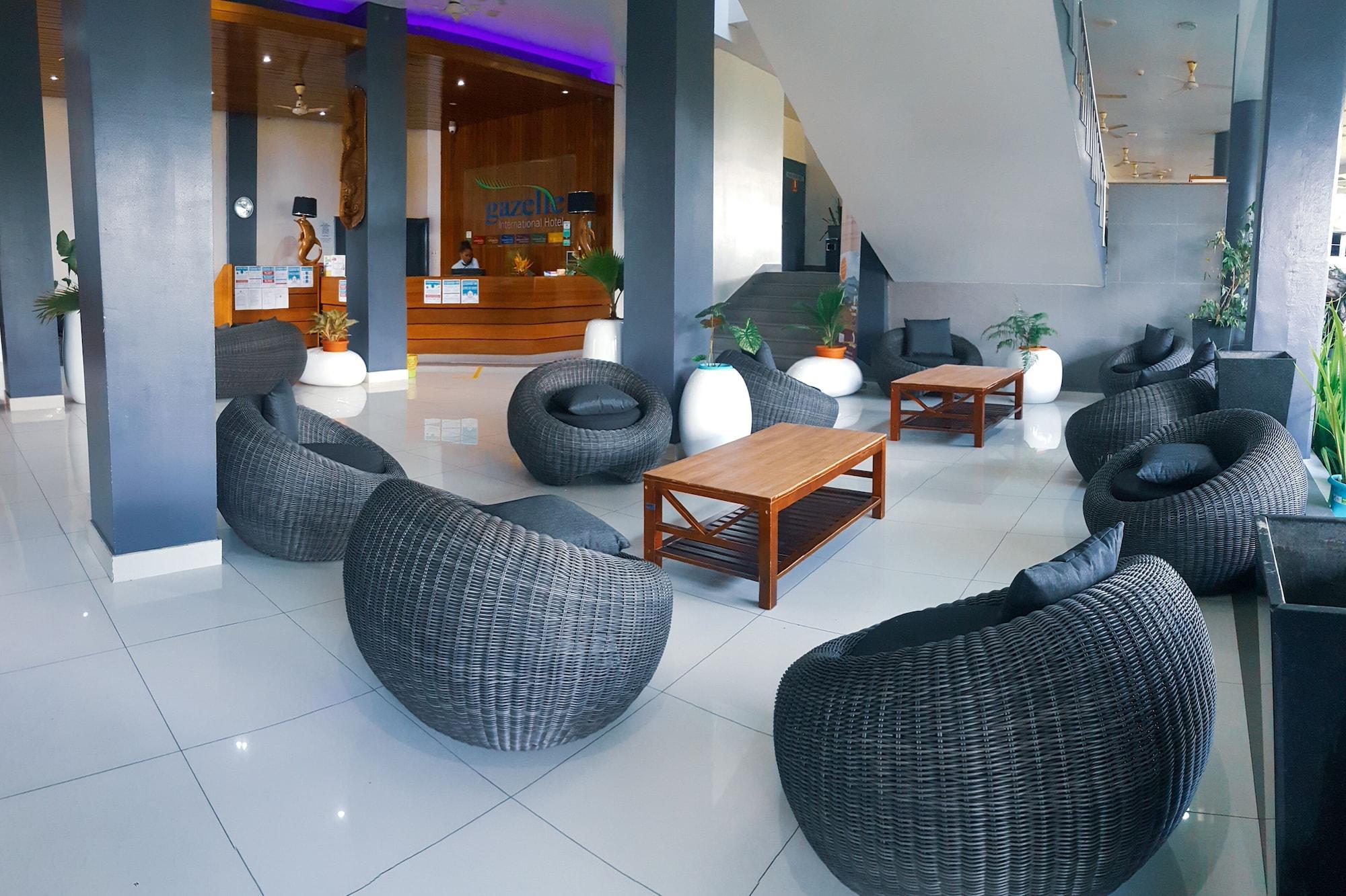 Vista Lobby Gazelle International Hotel