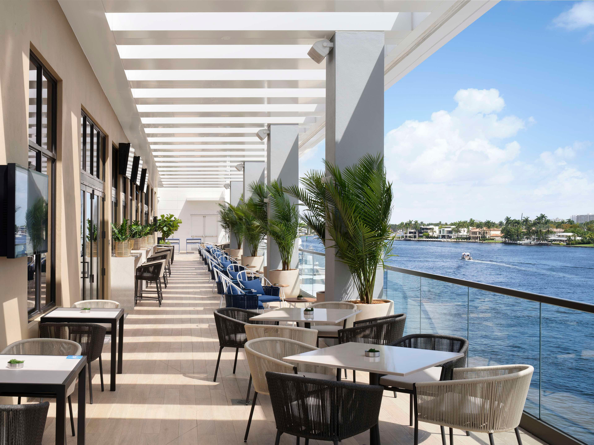 Restaurant Hilton Fort Lauderdale Marina