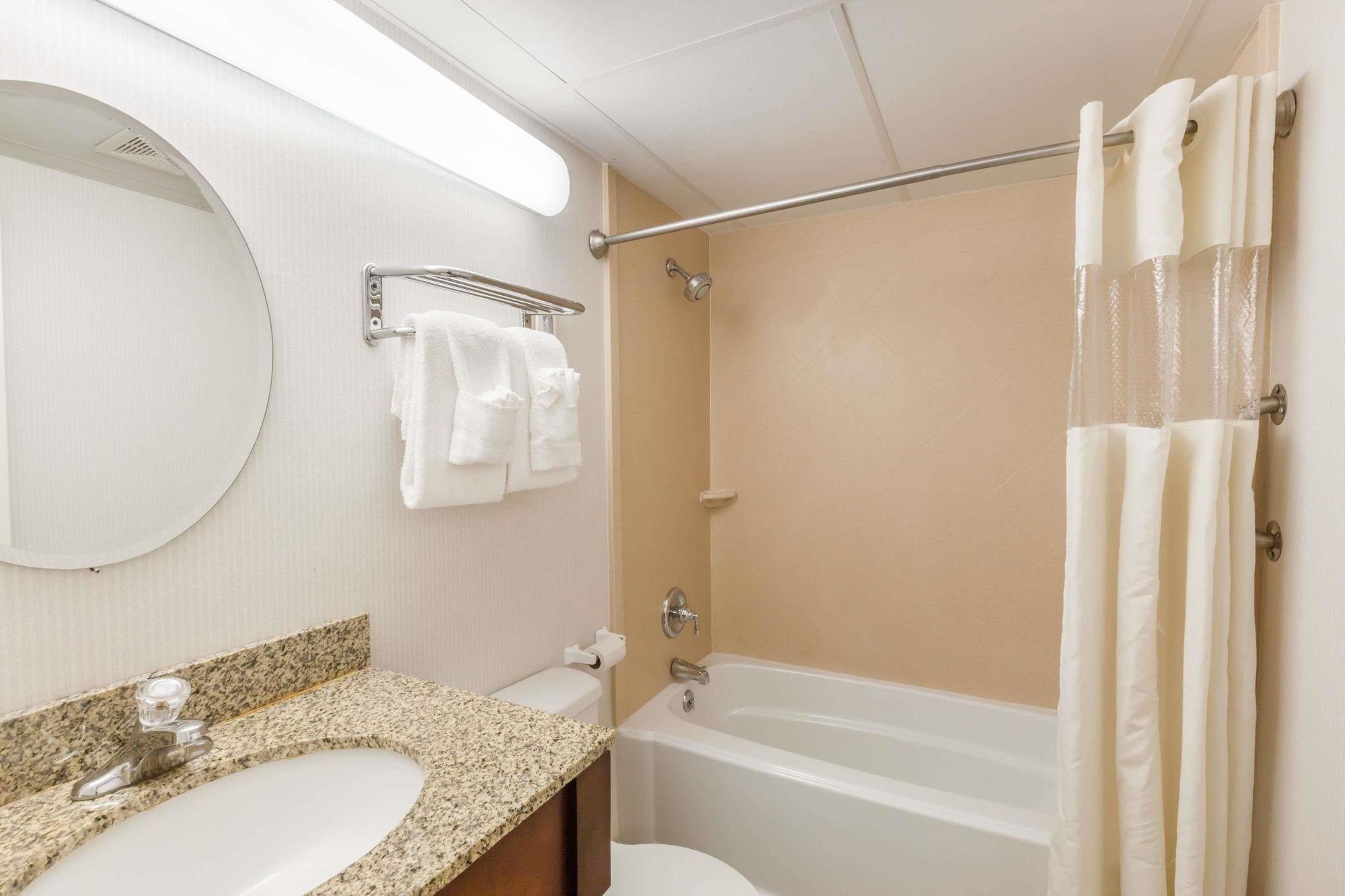 Equipamiento de Habitación Travelodge Inn And Suites Albany