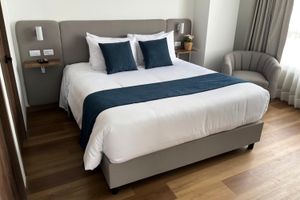 Alojamiento - VOU Suites by Avia Suites