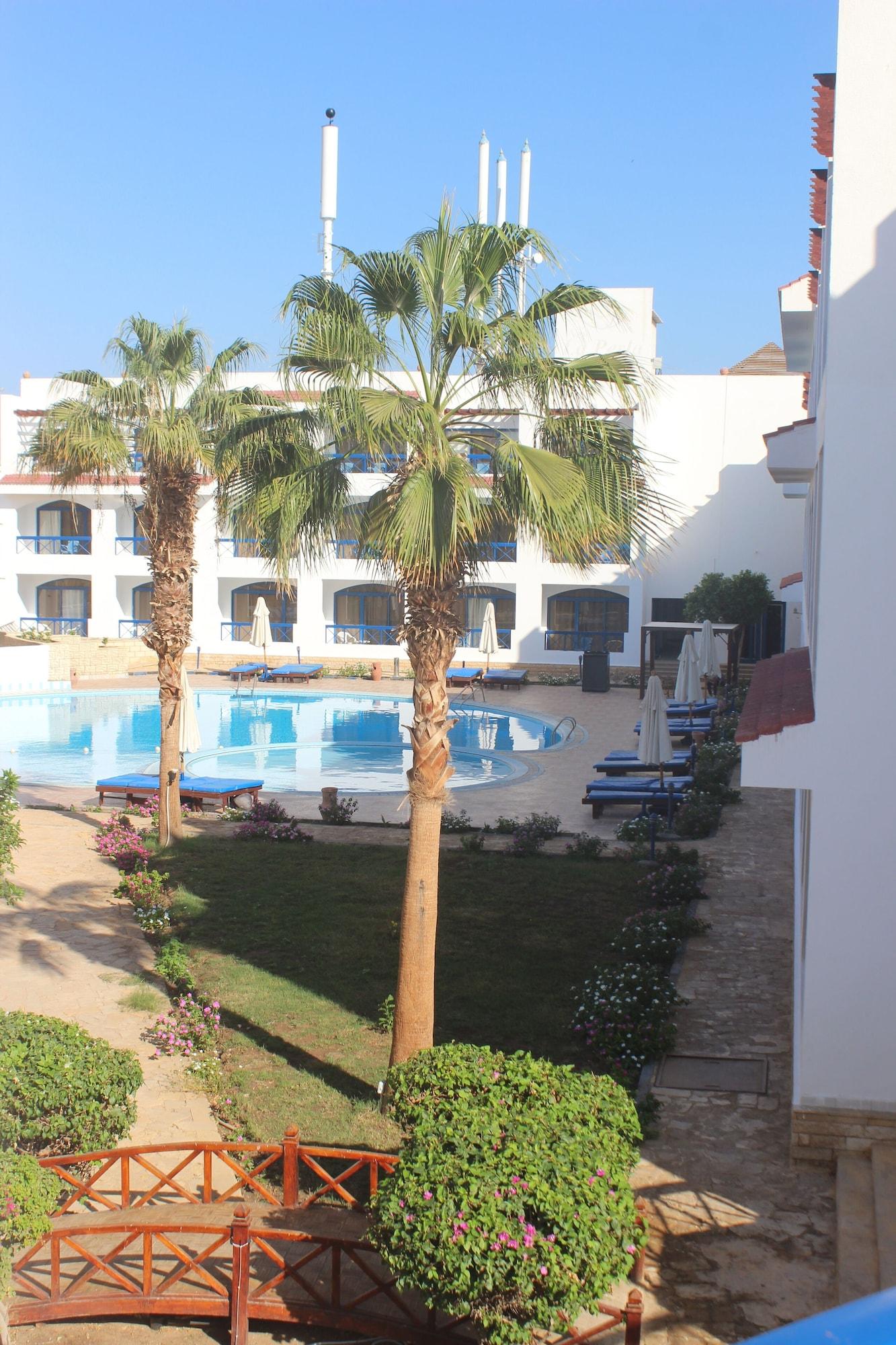 Vista Piscina El Khan Sharm Hotel