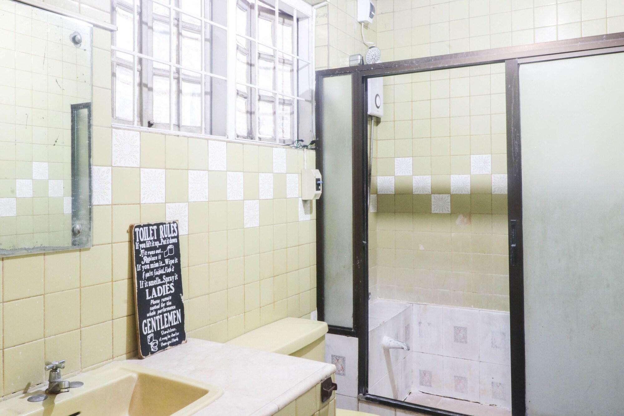 Equipamiento de Habitación Kamuning Hostel