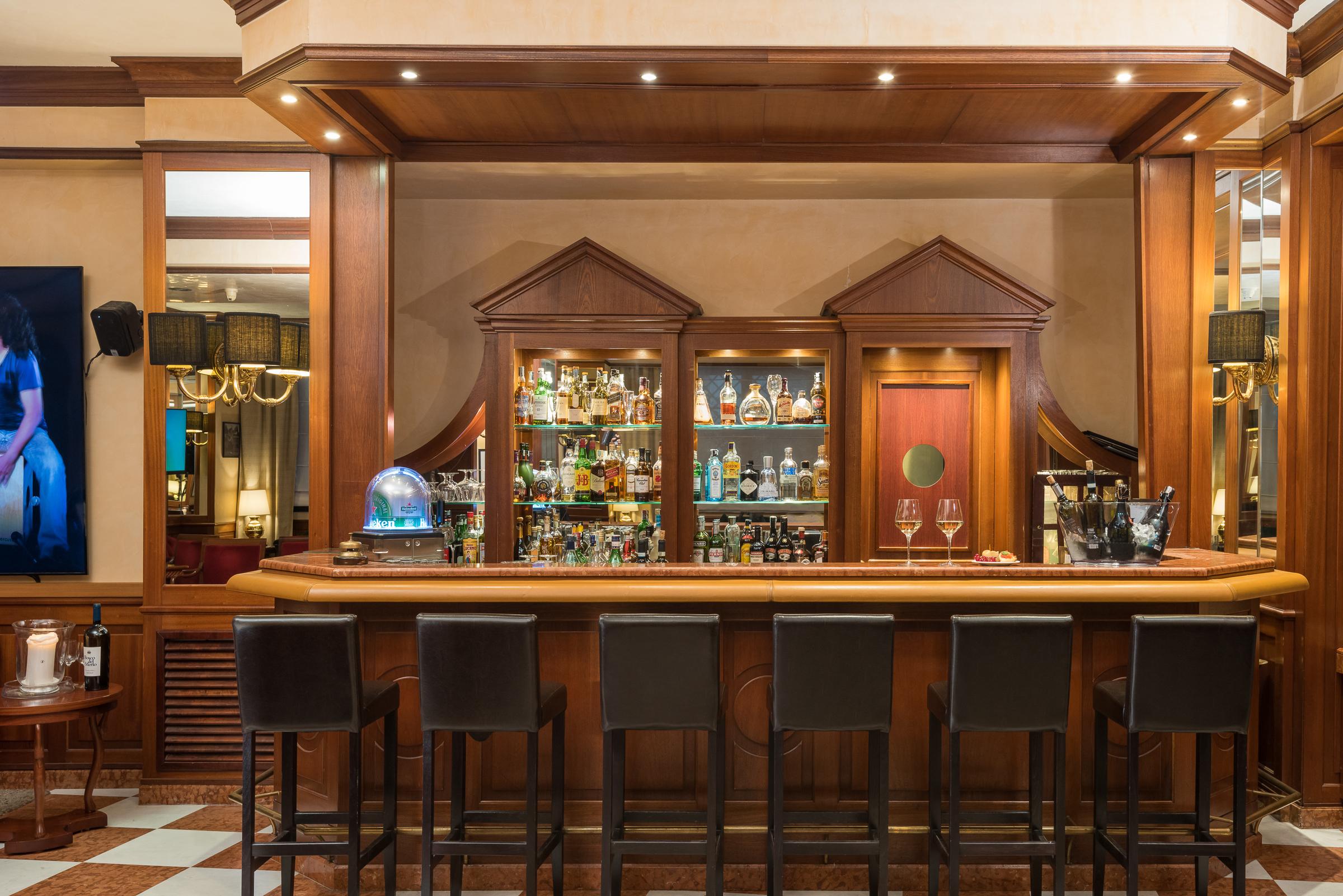 Bar/Salón Leonardo Hotel Milan City Center