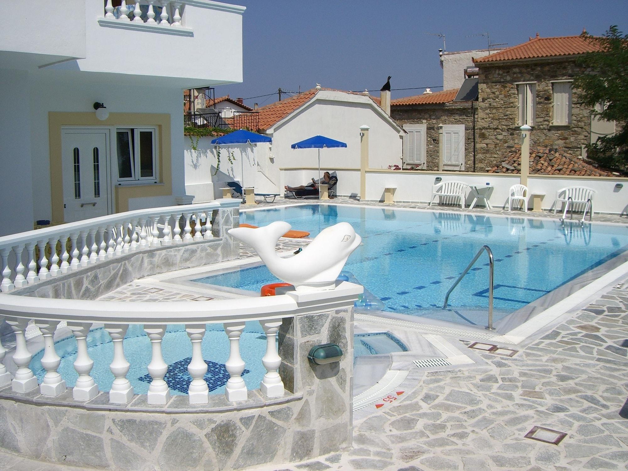Varios Zafiria Apartments