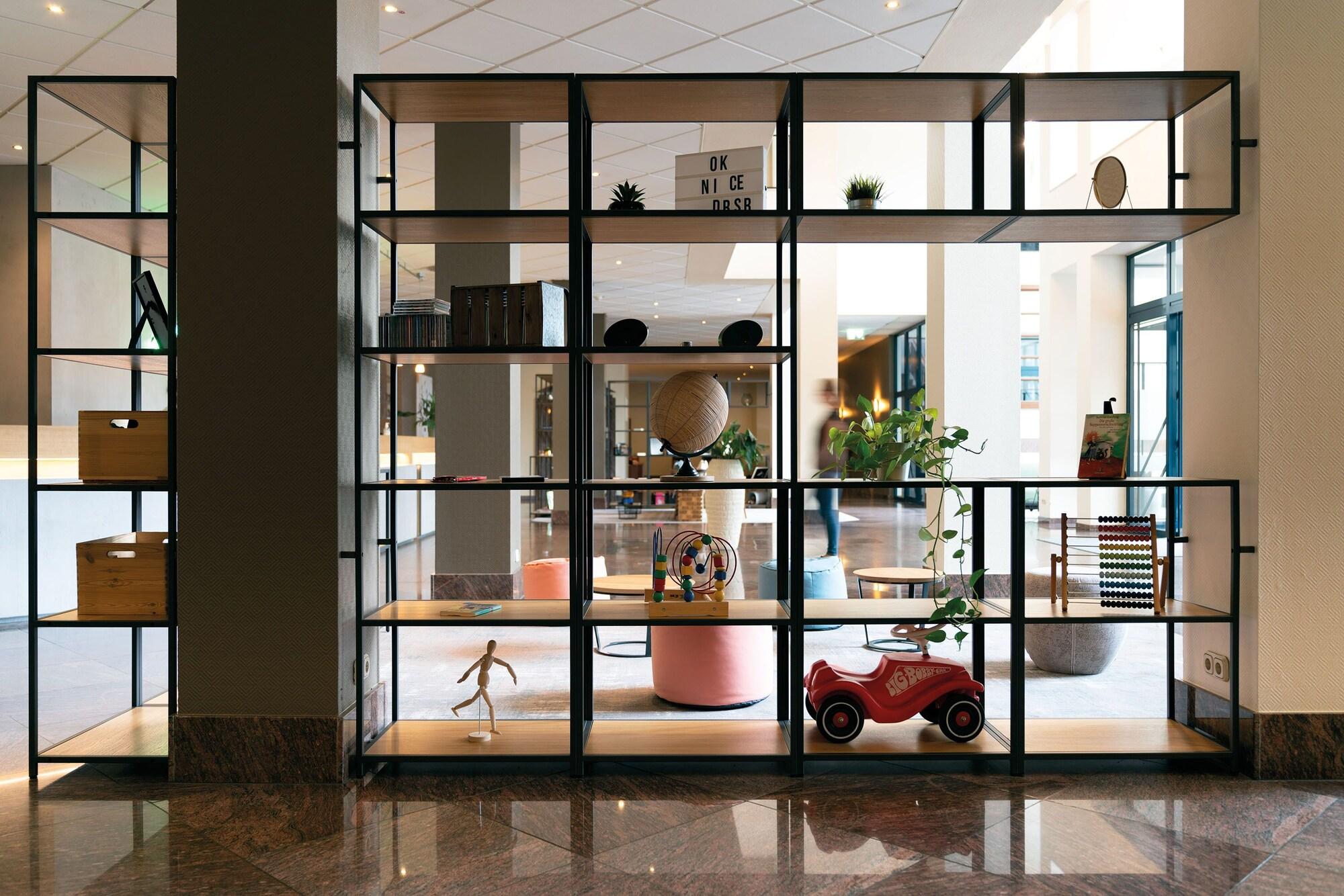 Vista Lobby Seminaris Sunday Hotel Nürnberg