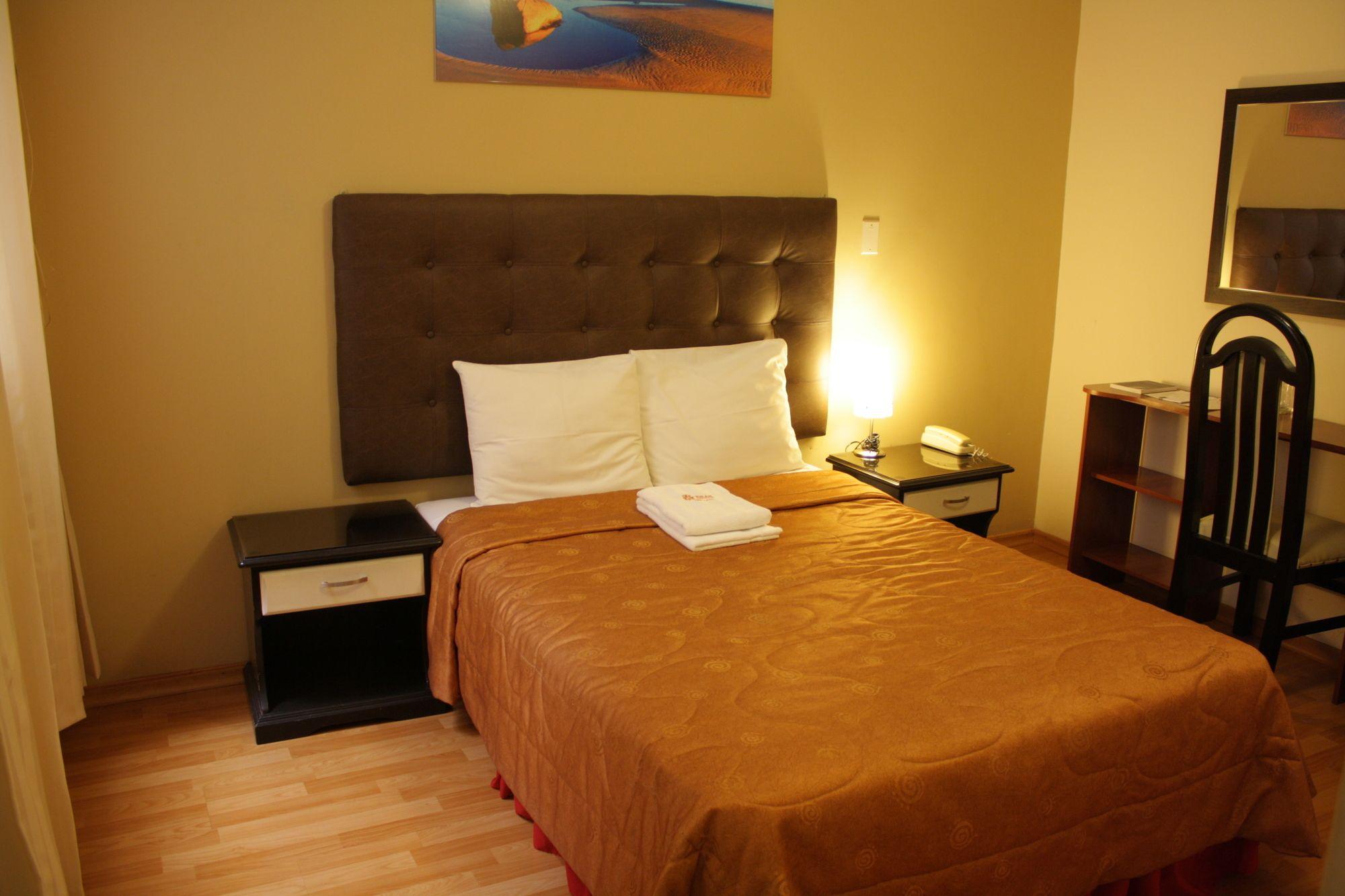 Varios Eras Hotel