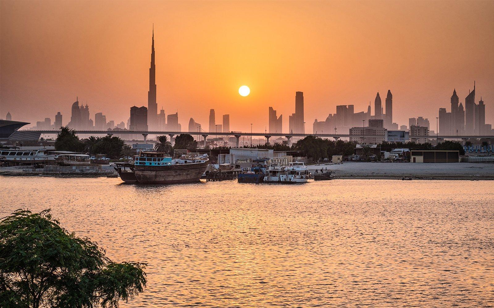 Vista Exterior Crowne Plaza Festival City by IHG