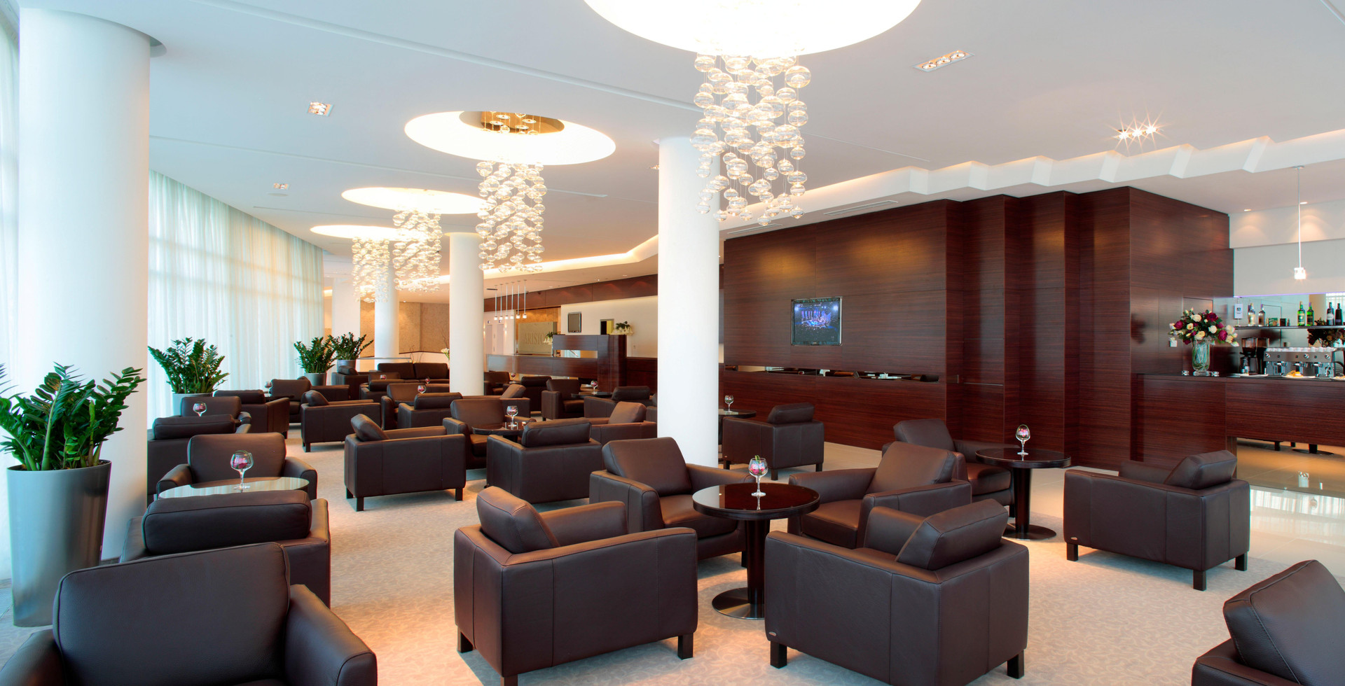 Vista Lobby Hotel Aristos