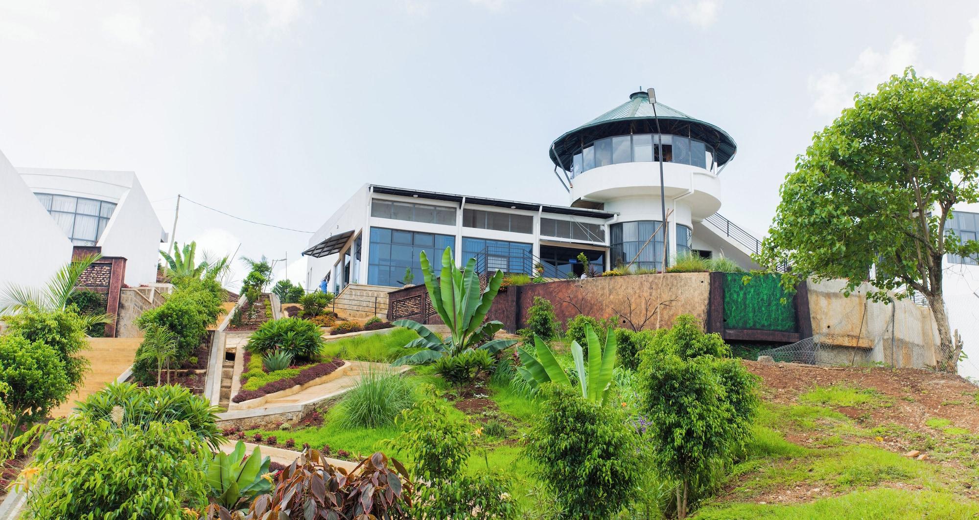 Varios Lewi Resort Bonga