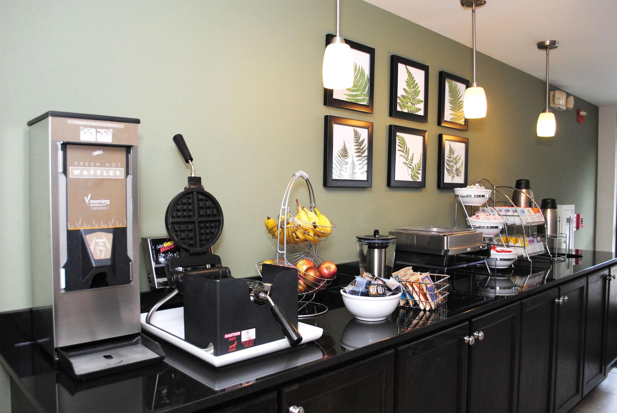 Restaurant Sleep Inn & Suites Queensbury - Lake George