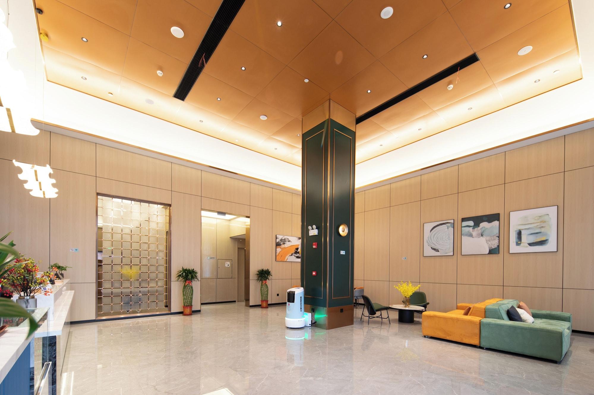 Vista Lobby Yishang Hotel