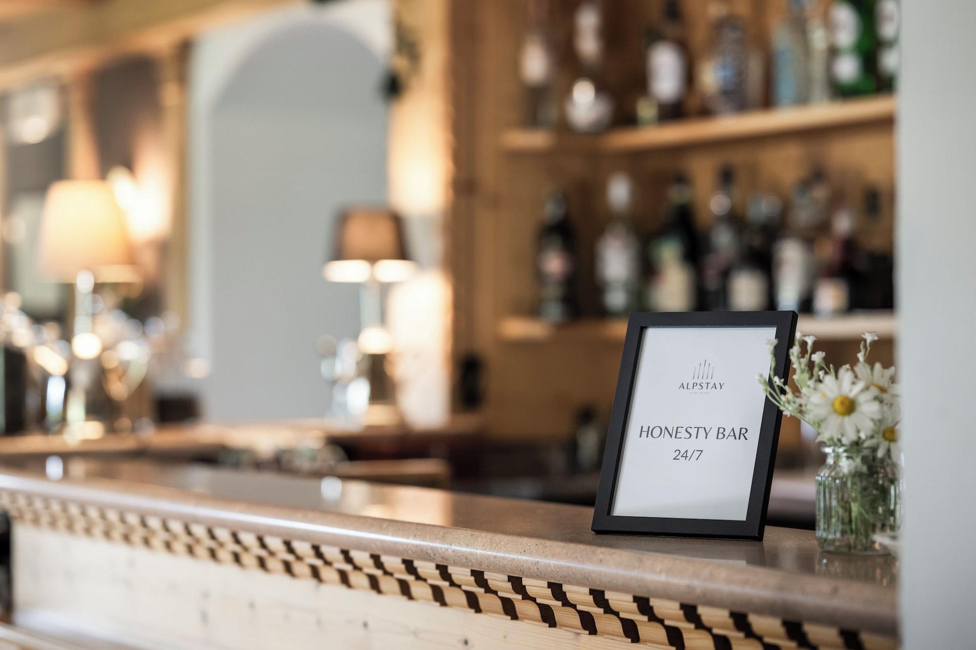 Bar/Salón Alpstay - Chalet Hotel Hartmann - Adults Only