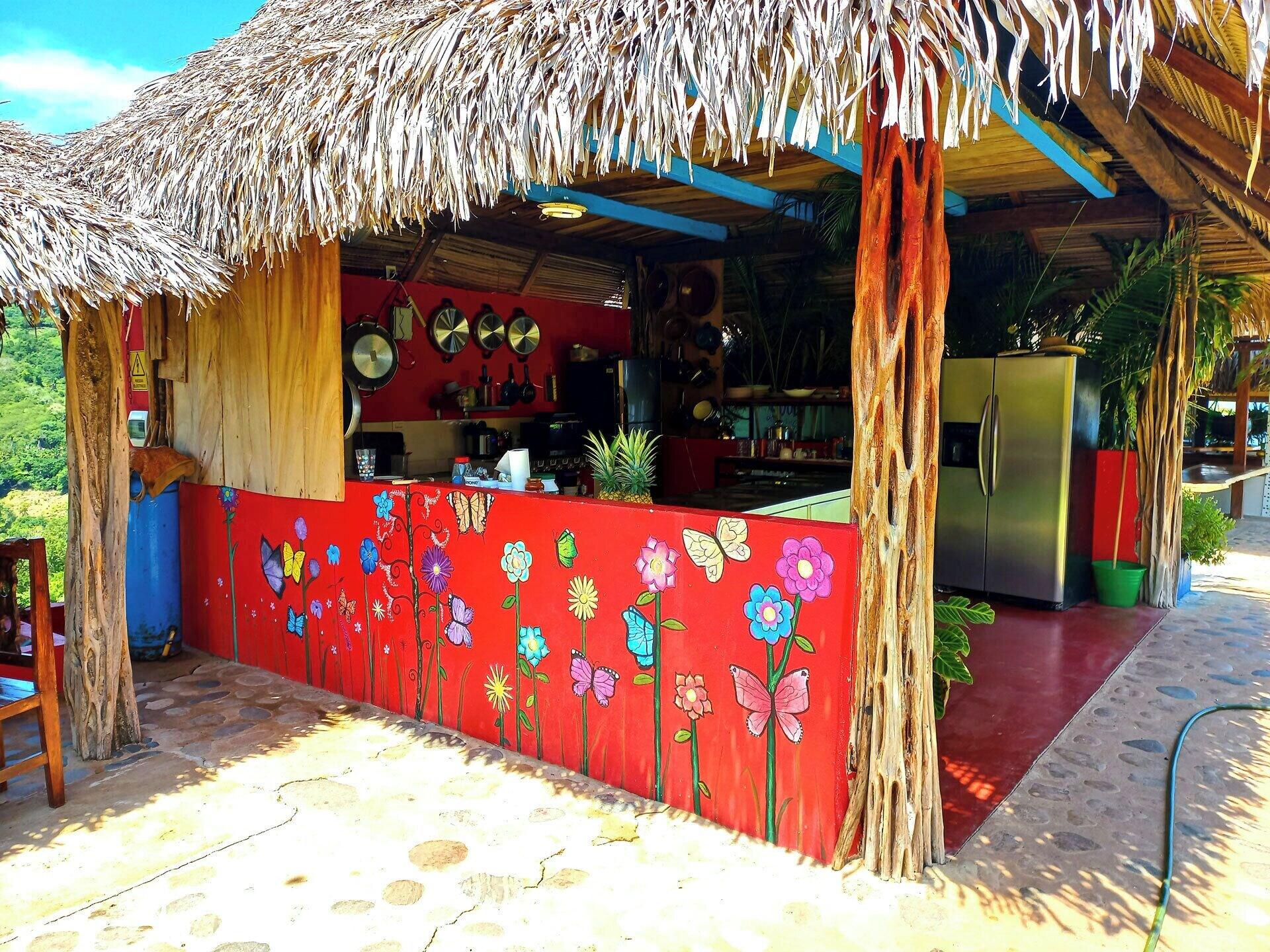 Varios Skyview Retreat