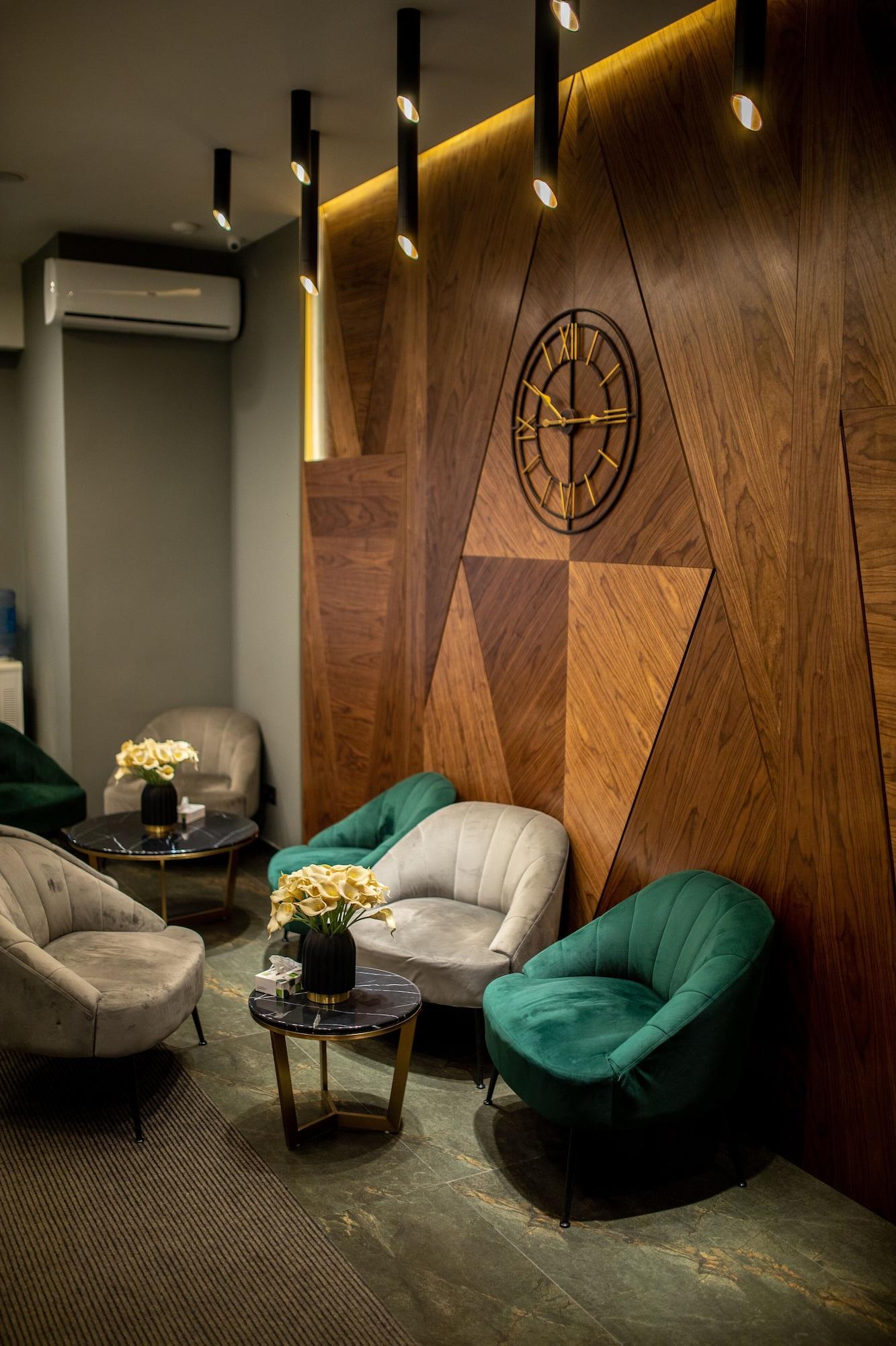 Vista Lobby Median Hotel City Center Yerevan