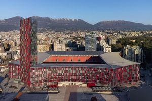 Alojamiento - Tirana Marriott