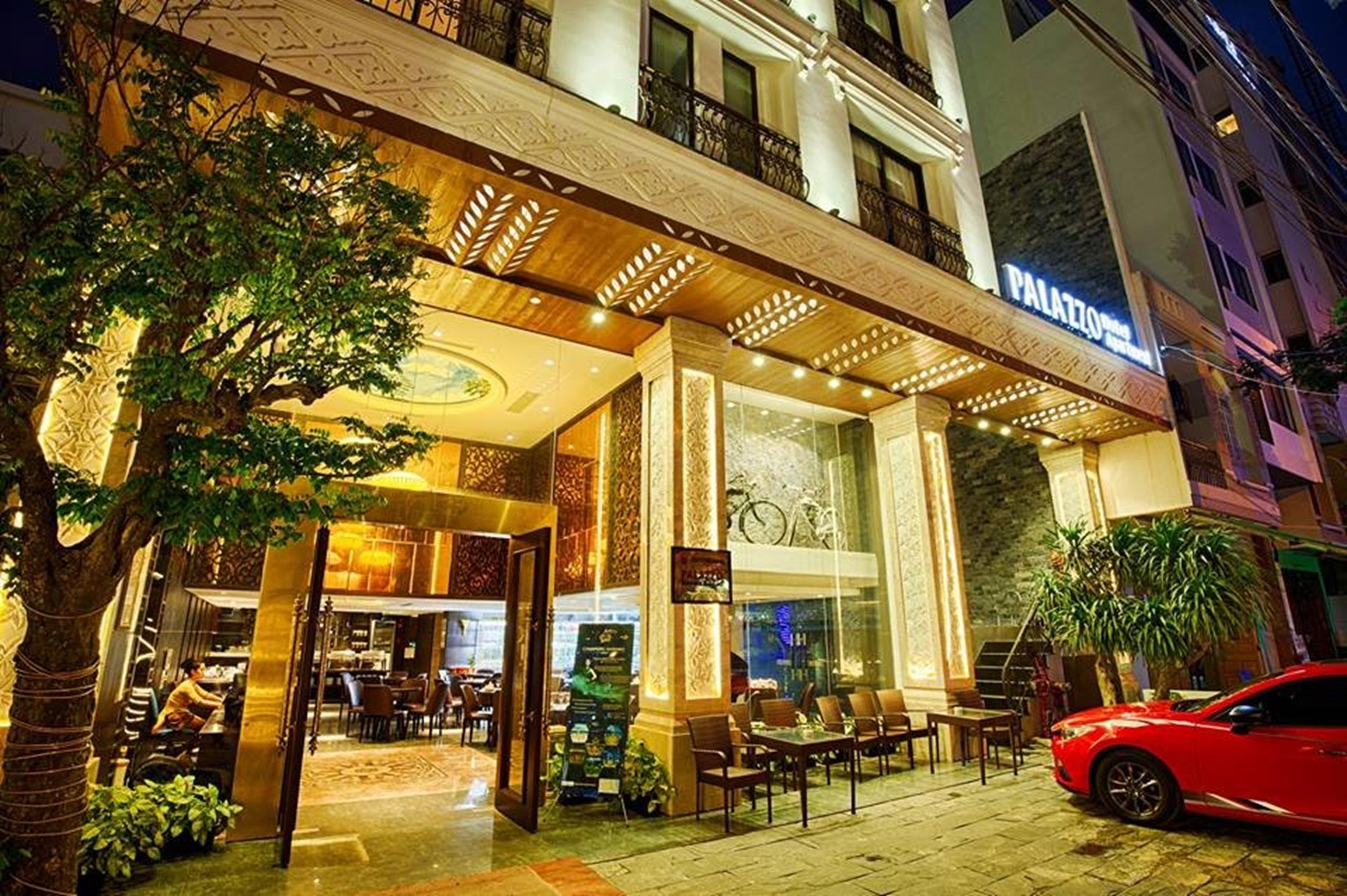 Vista Exterior Palazzo Luxury