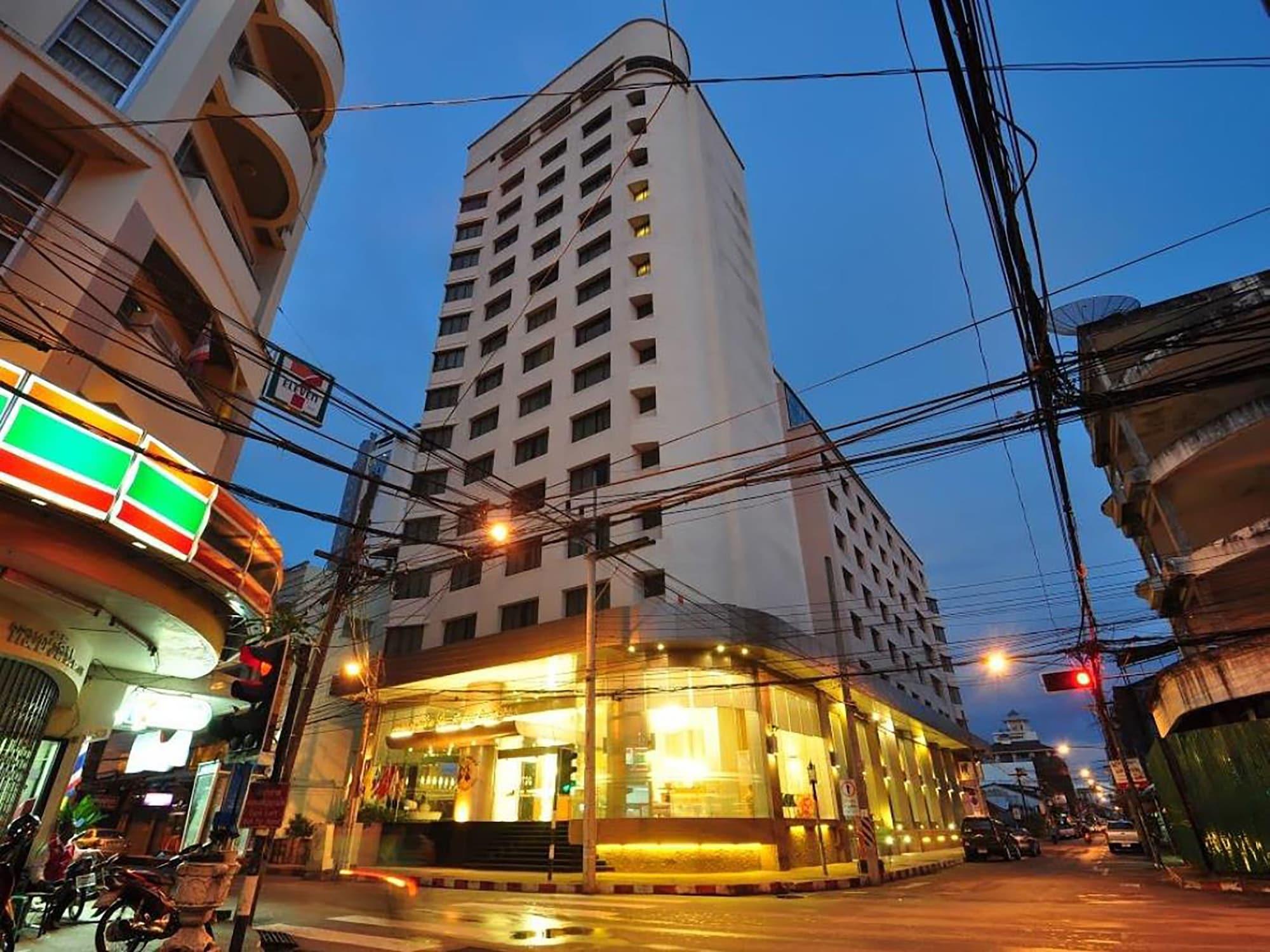 Vista Exterior Mayflower Grande Hotel Hat Yai
