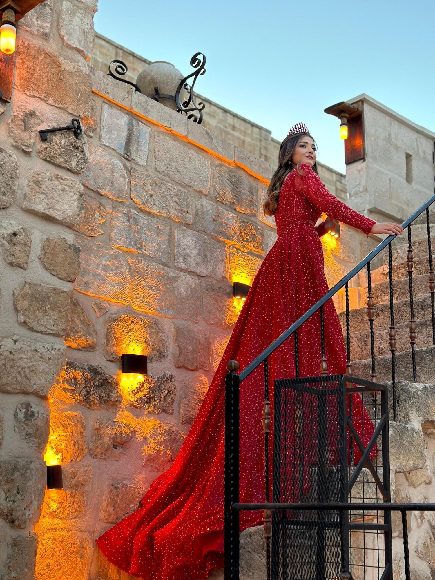 Varios Şahmeran Otel Cafe Restoran