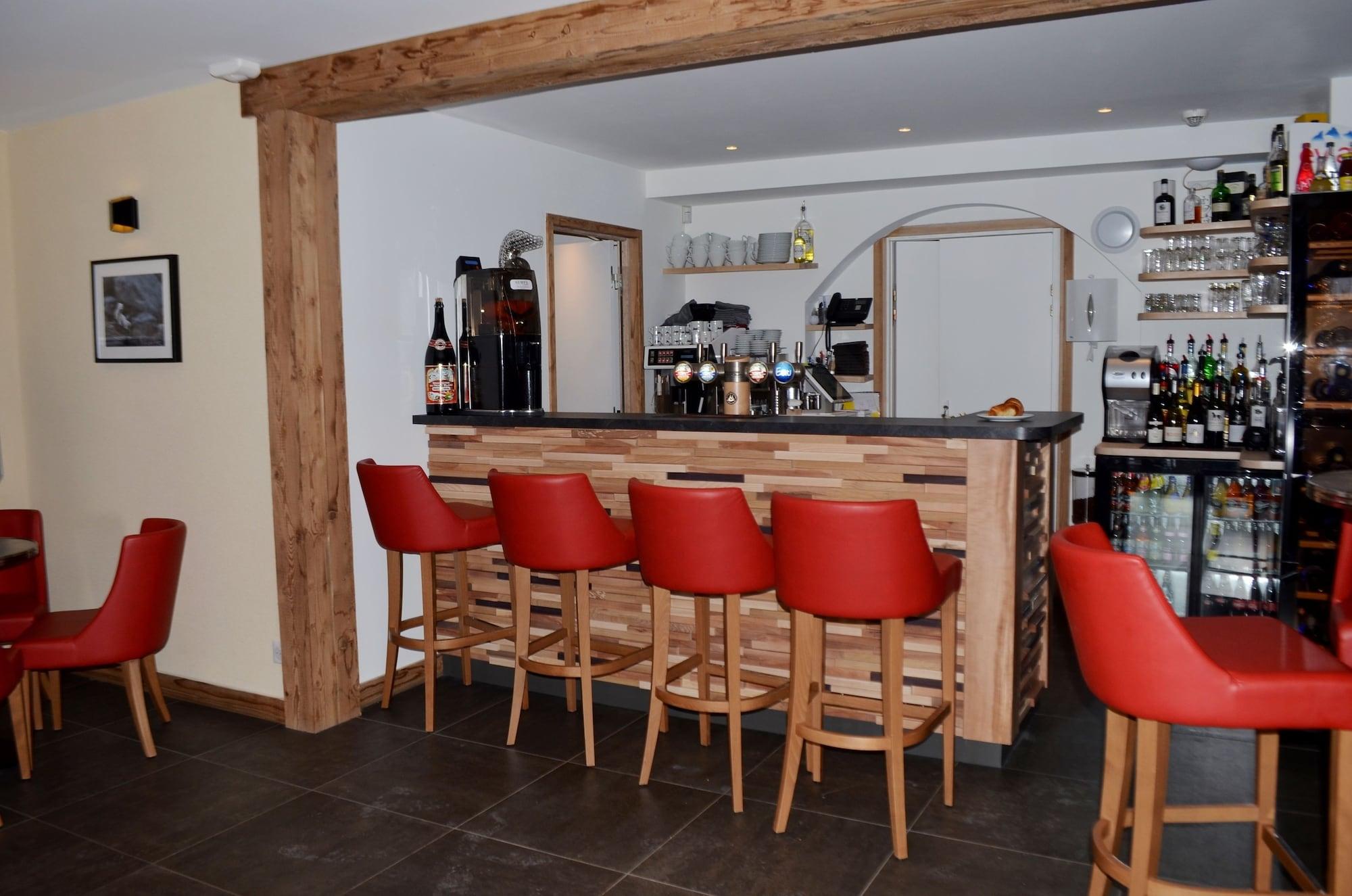 Bar/Salón L'Alpin