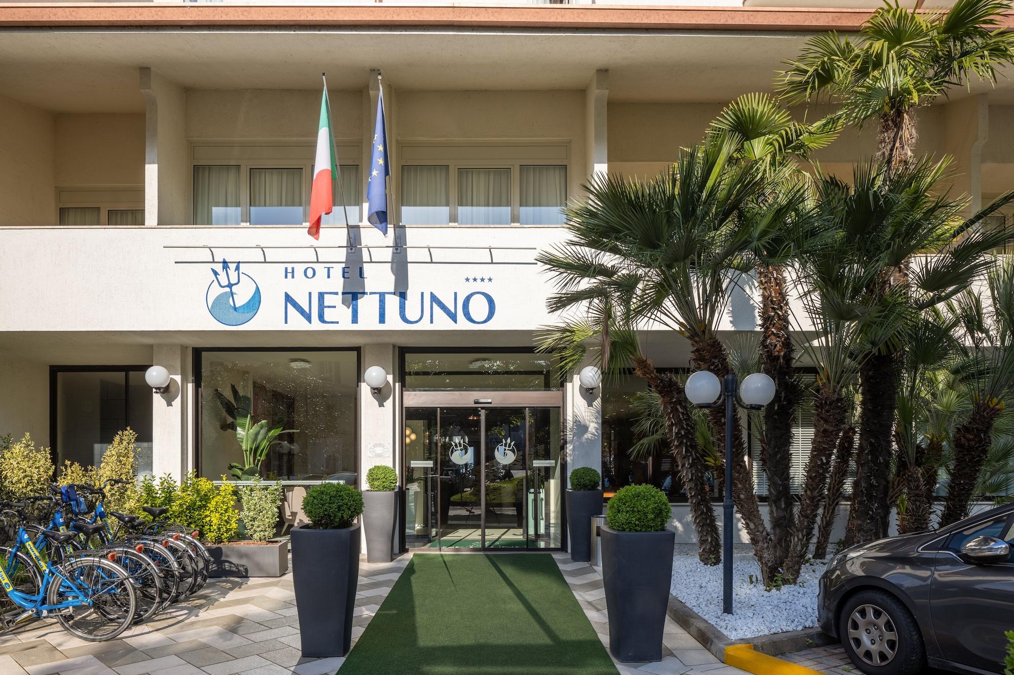 Vista Exterior Hotel Nettuno