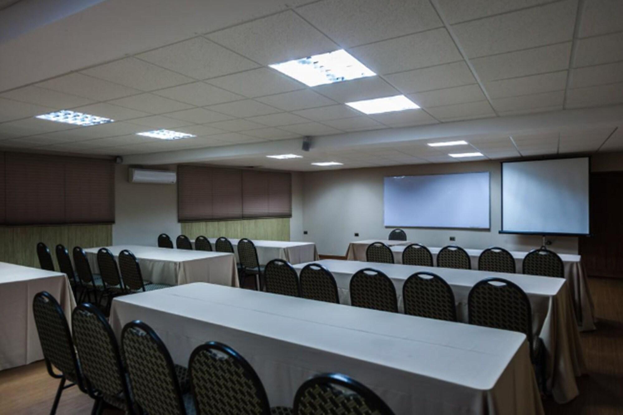 Sala de Reuniones Hotel Marina de Antofagasta
