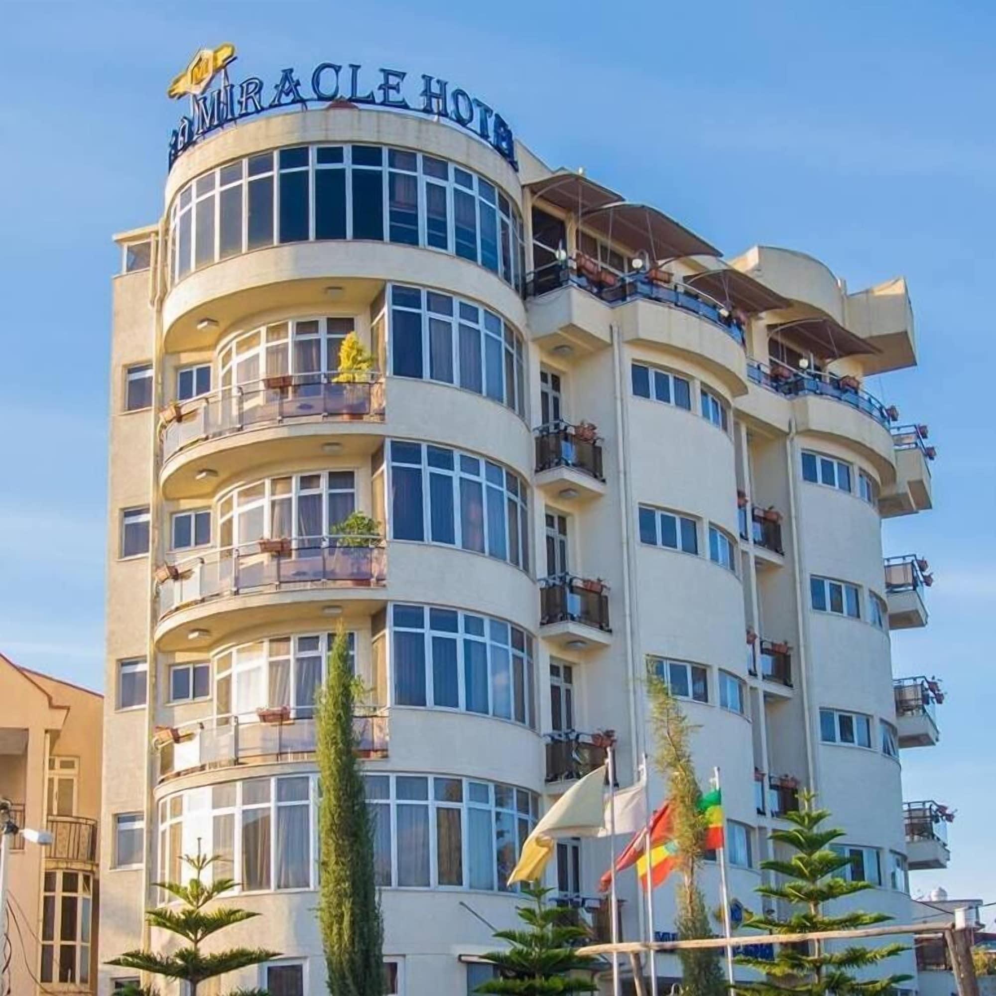 Vista Exterior Miracle Hotel Addis Ababa