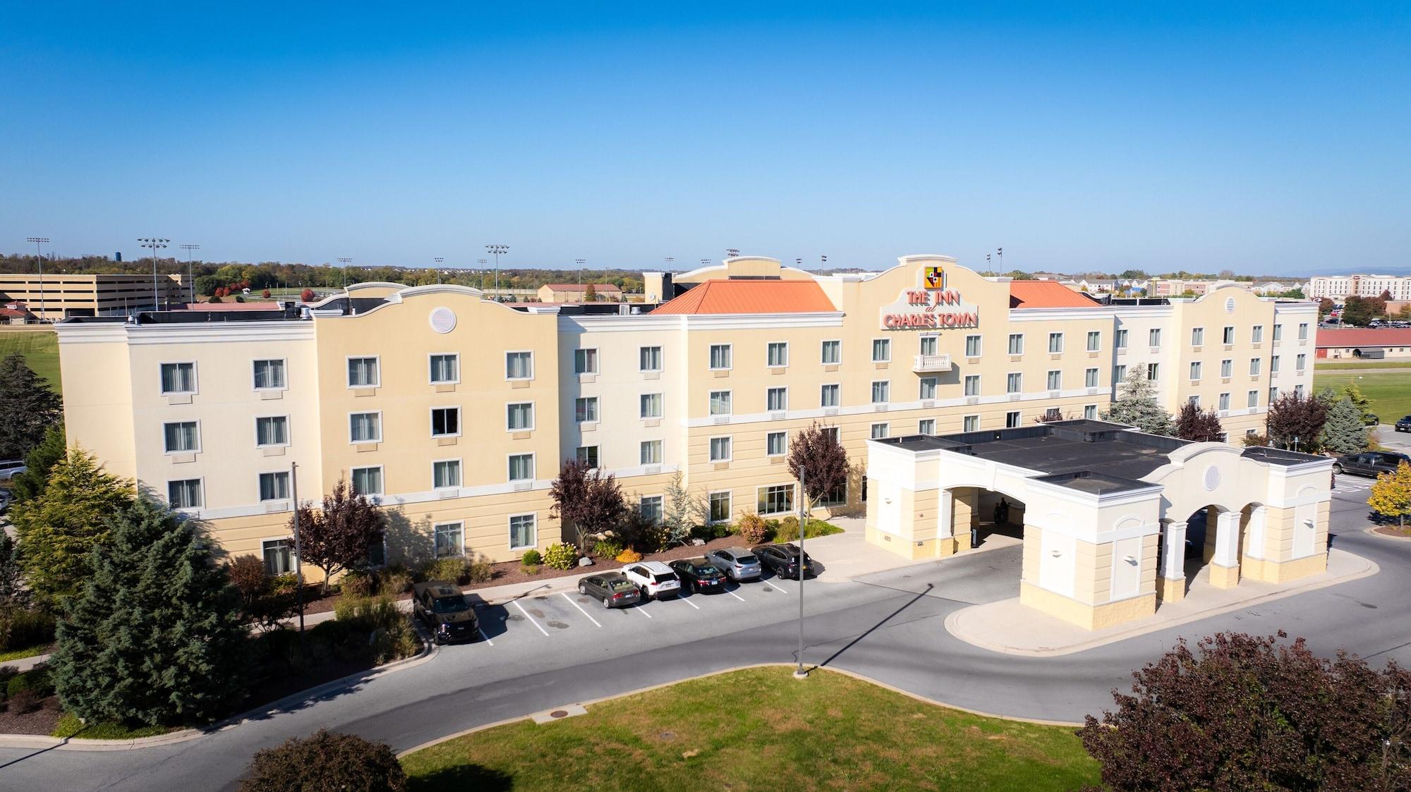 Vista Exterior The Inn at Charles Town - Hollywood Casino