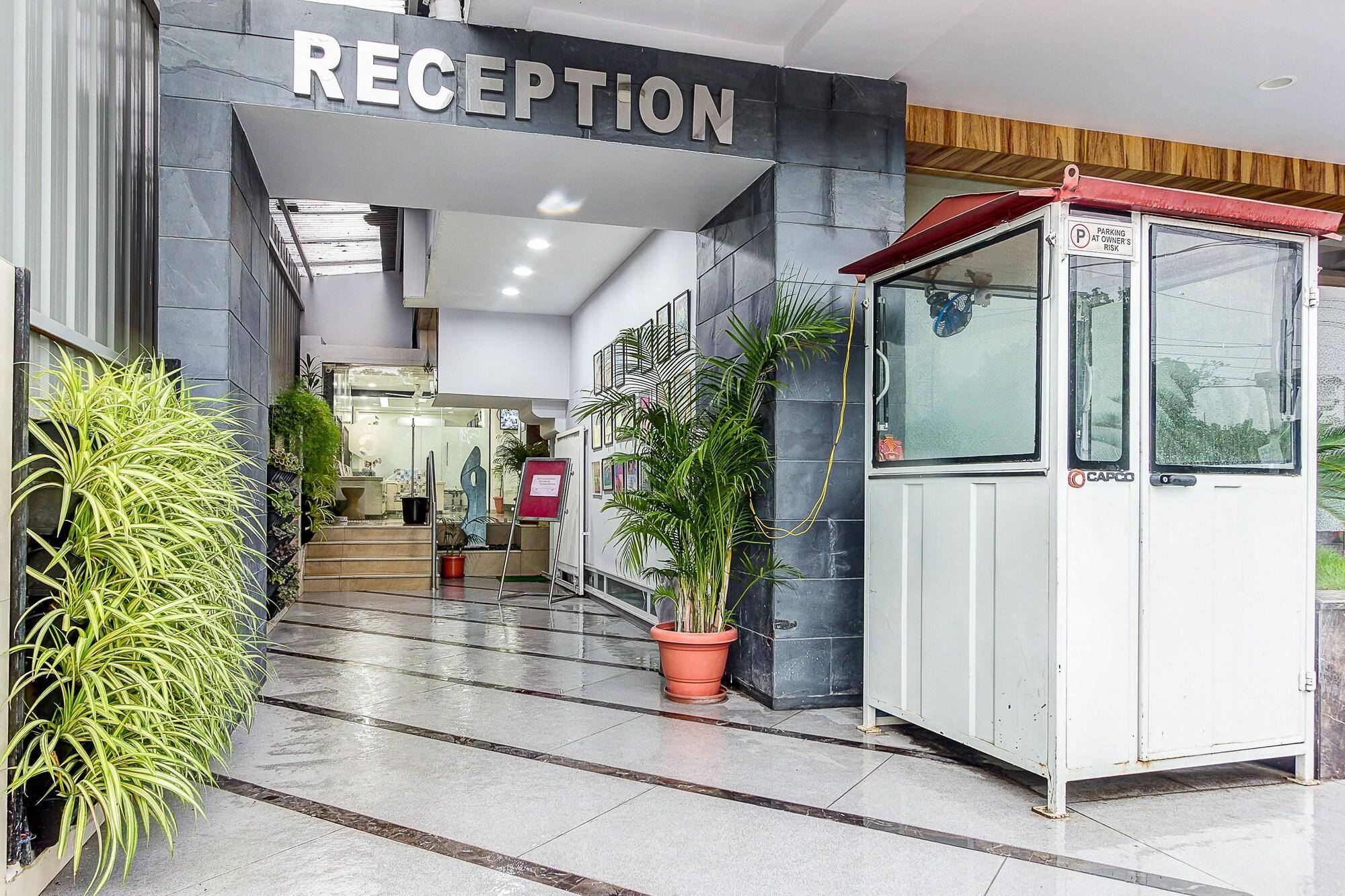 Vista Lobby Treebo Daksh Residency