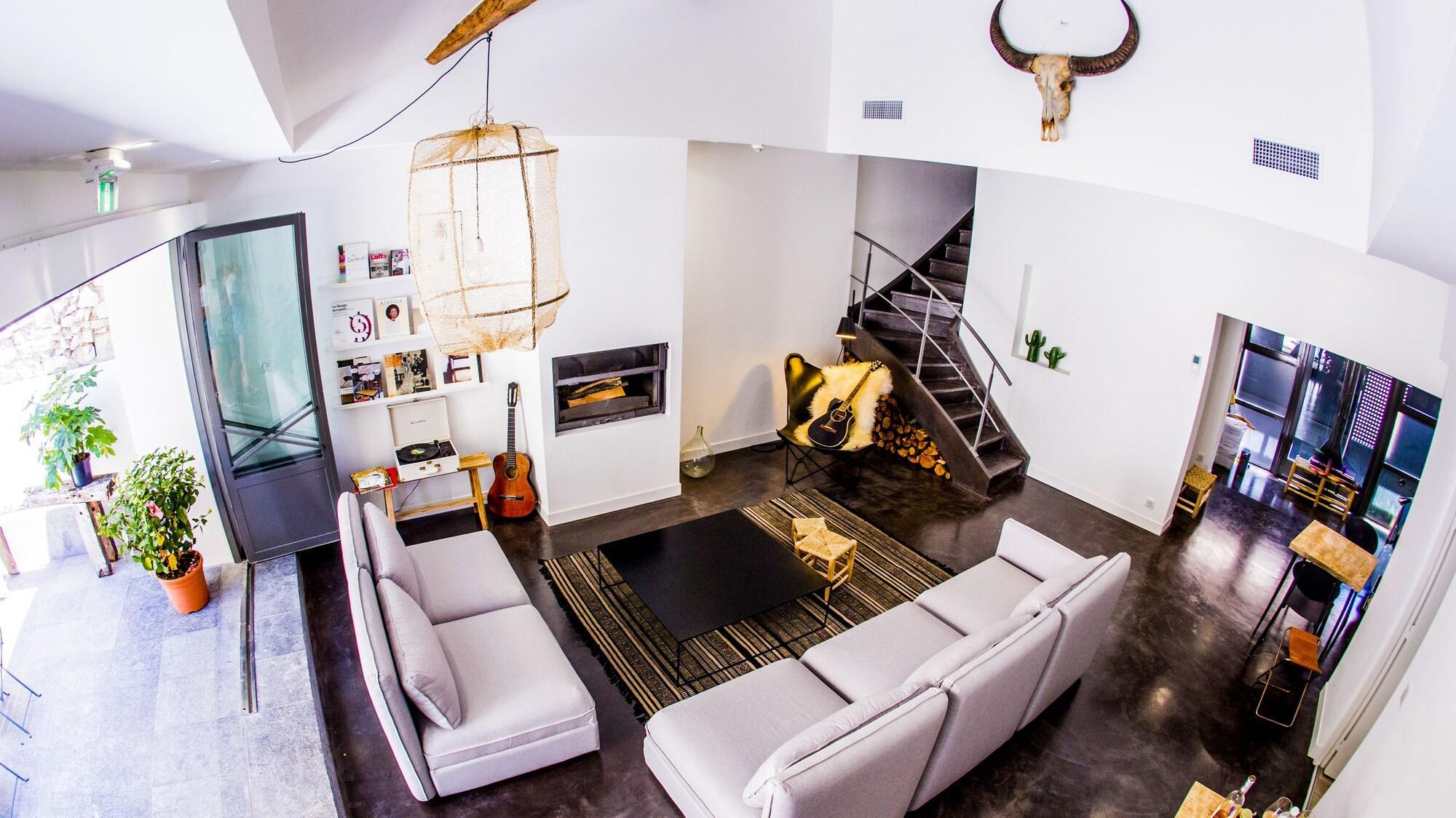 Instalaciones Recreativas Antichambre