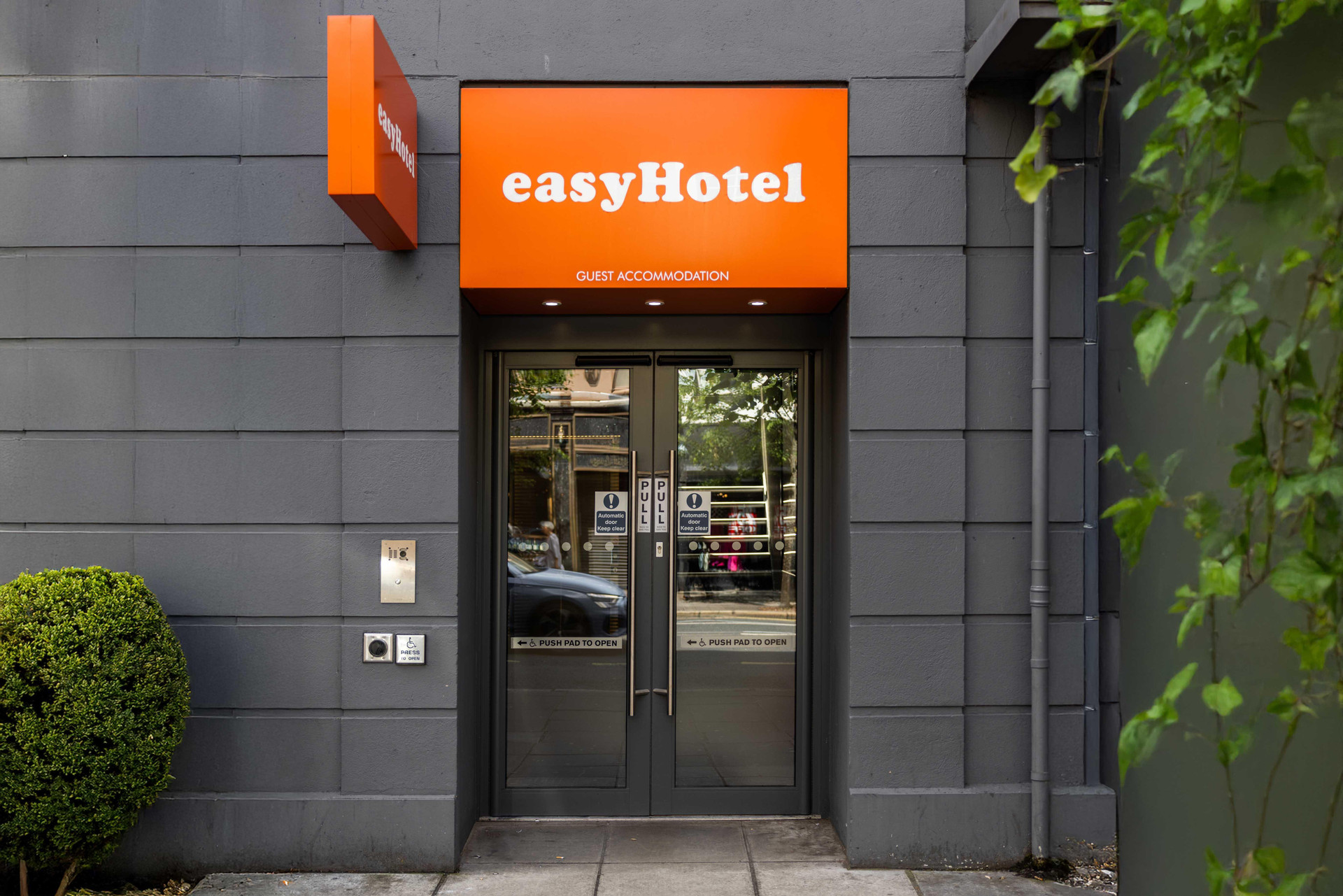 Varios easyHotel Belfast