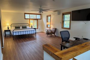 Alquiler Vacacional - Cozy A frame cabin in quaint Front Royal. Dog friendly