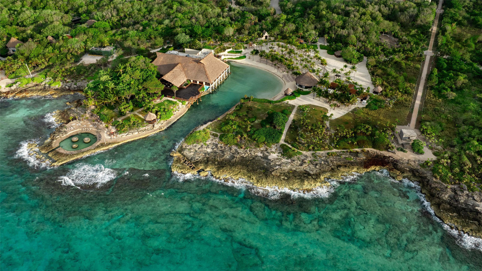 Vista Exterior Occidental at Xcaret Destination
