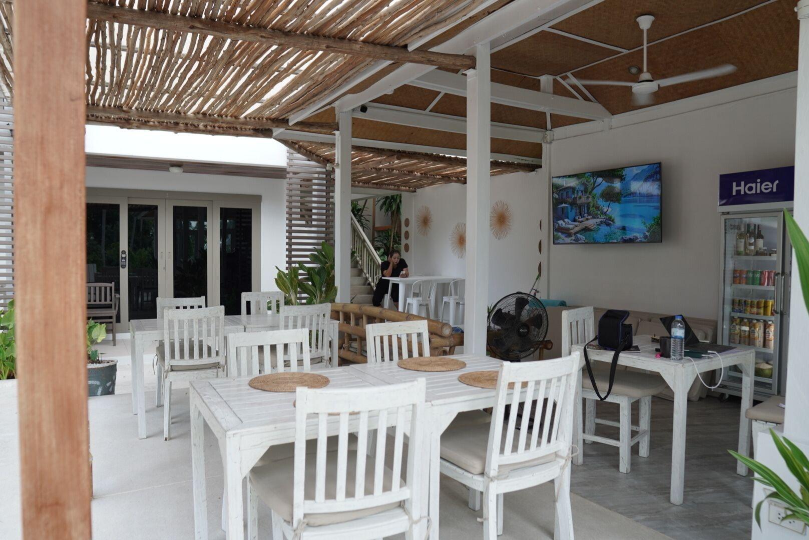Restaurant Ampha Place Hotel