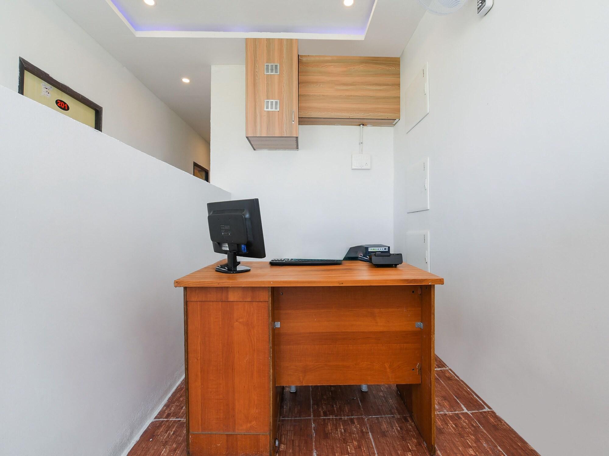 Vista Lobby OYO 27936 Hotel Welcome Tirupati