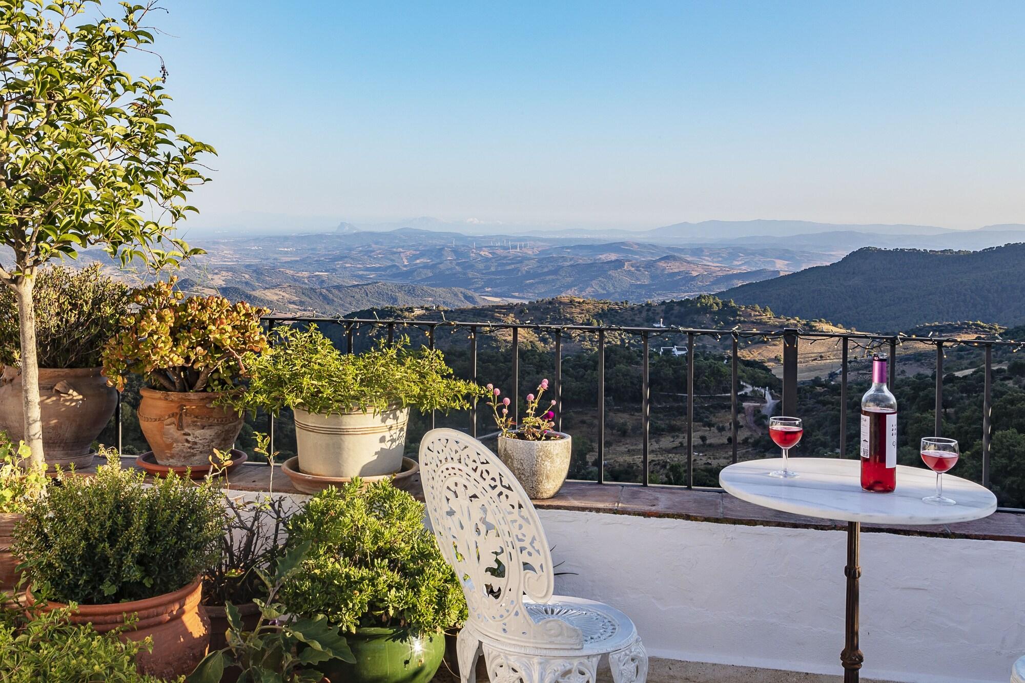 Vista Exterior Hotel La Fructuosa