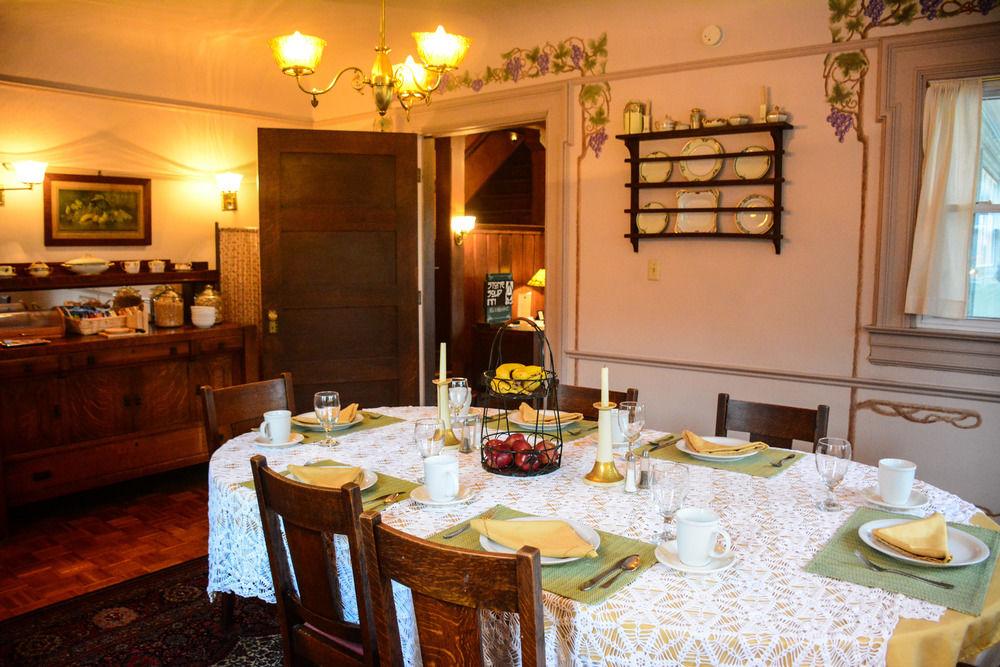 Restaurant Stone Soup Inn