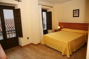 Alojamiento - Hostal Doña Juana