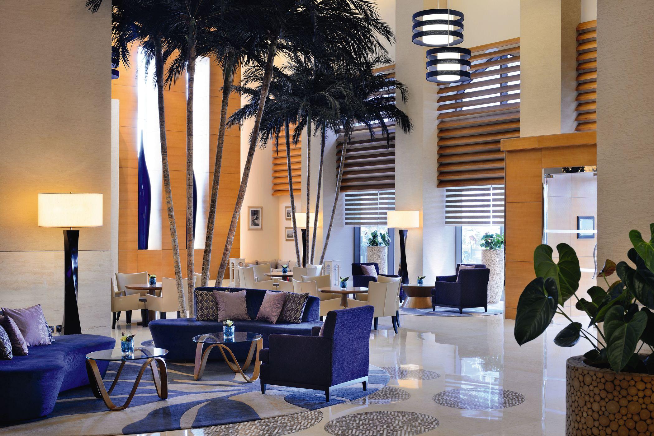 Vista Lobby Mövenpick Hotel Jumeirah Beach