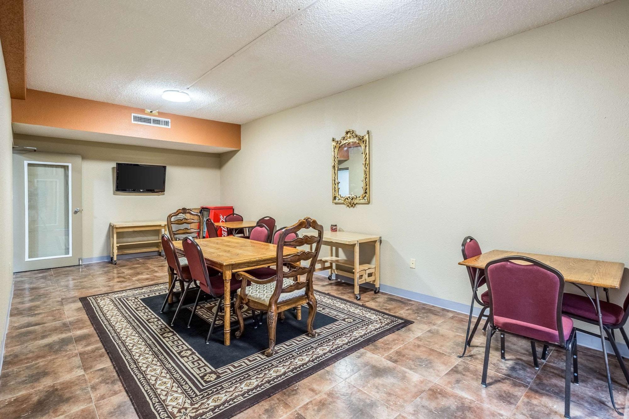 Sala de Reuniones Quality Inn & Conference Center