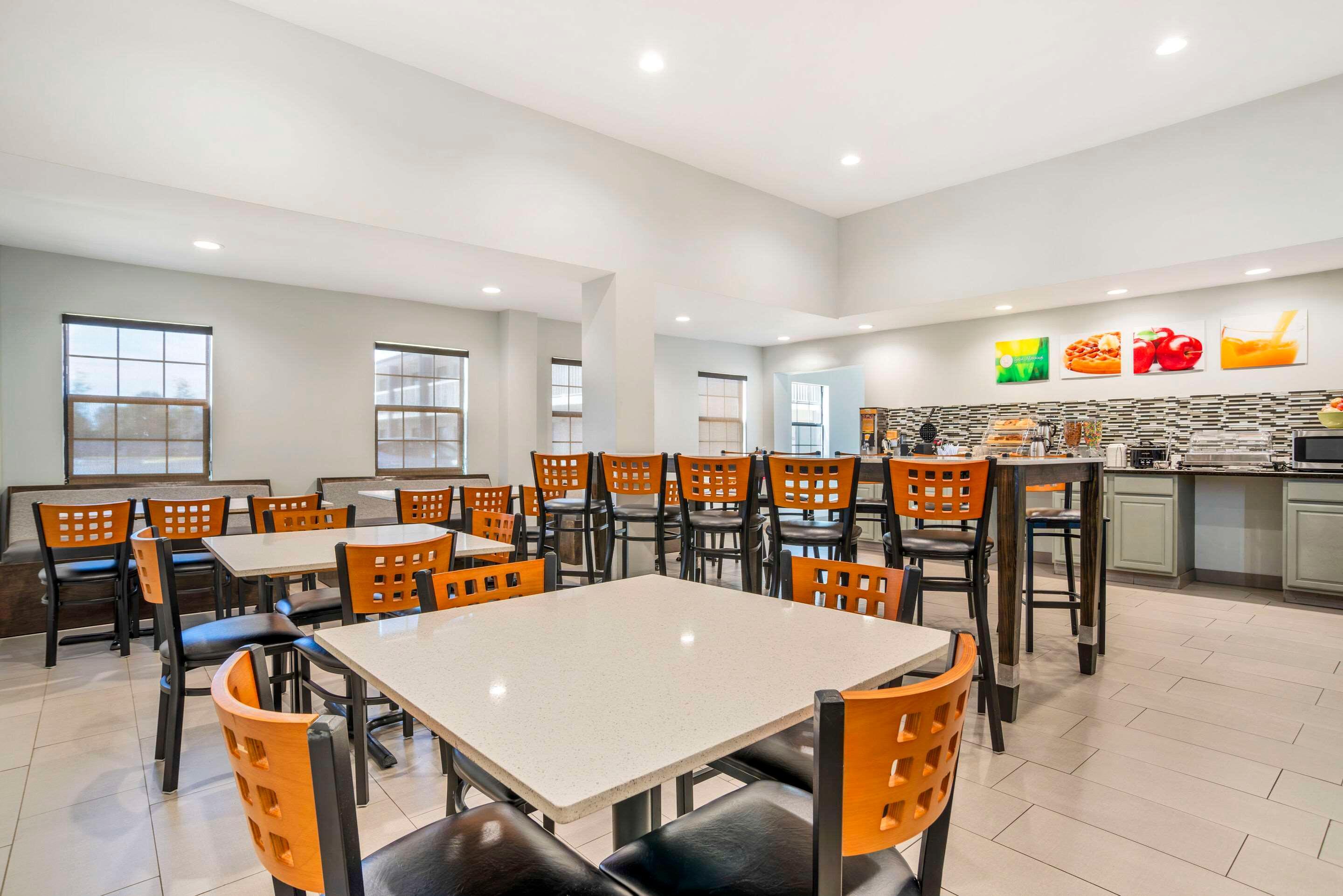 Restaurant Quality Inn & Conference Center
