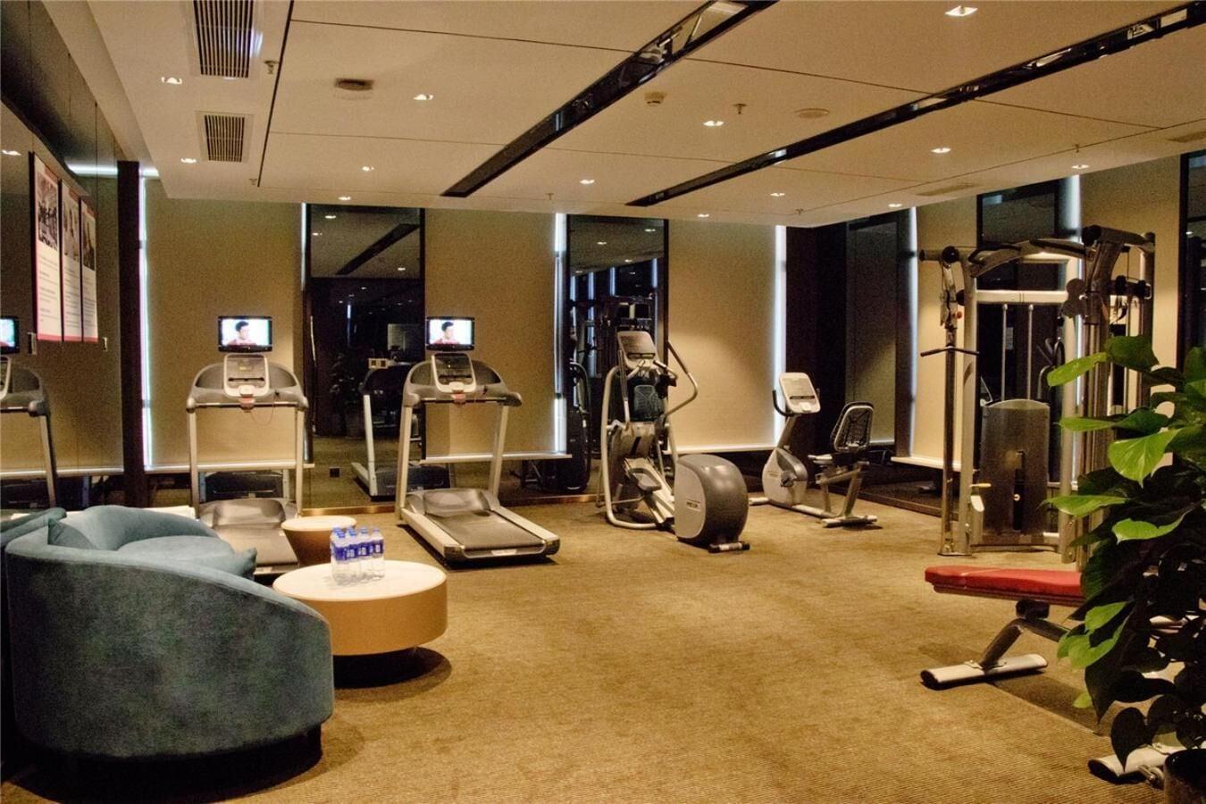 Gimnasio Howard Johnson Life Geckor Zhu