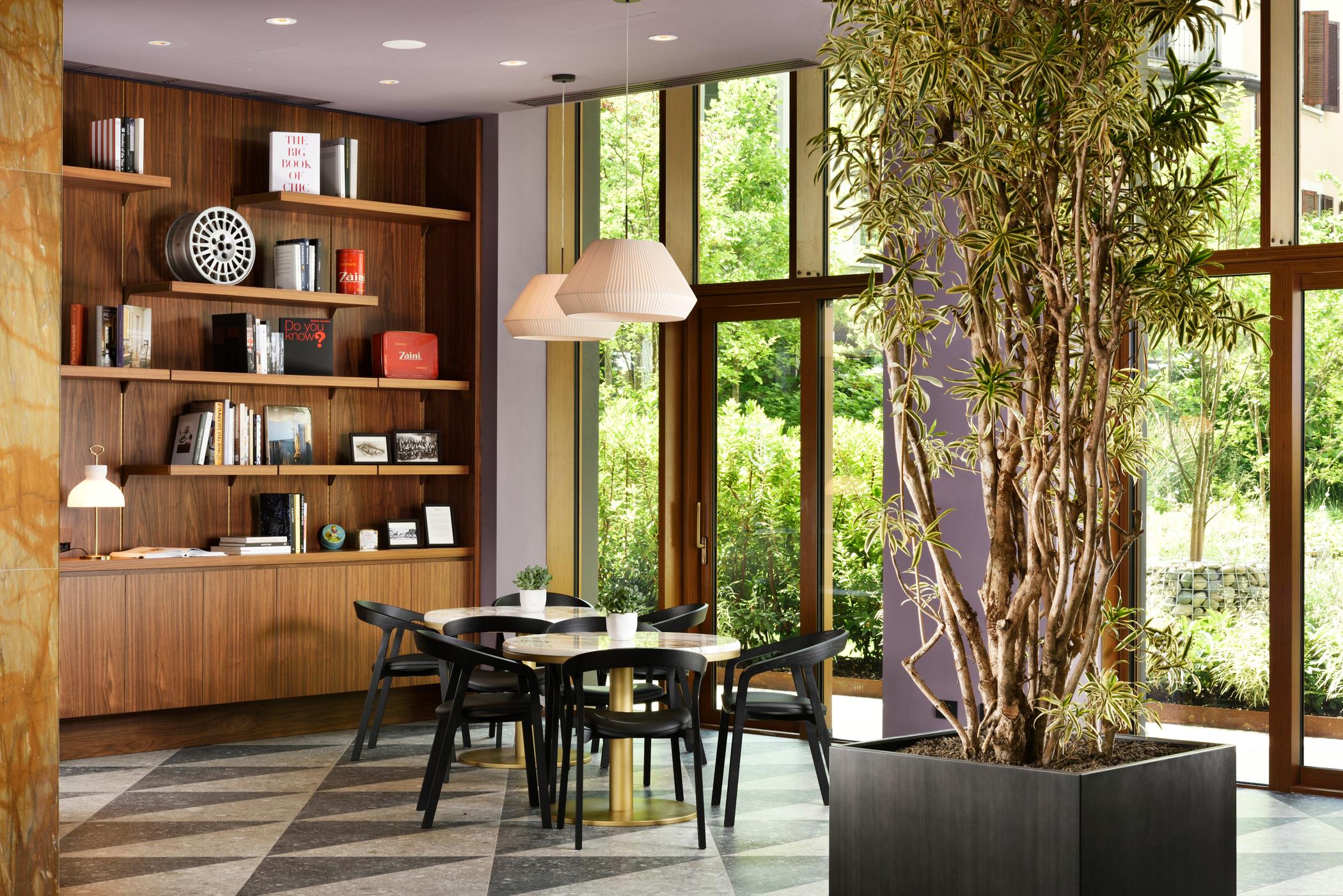 Vista Lobby Milano Verticale | UNA Esperienze